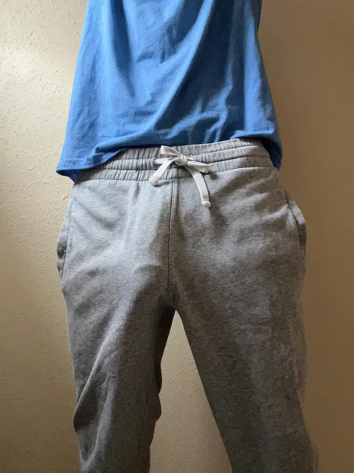 Thumbnail Showing a Bulge in Jeans One Day | Bulges