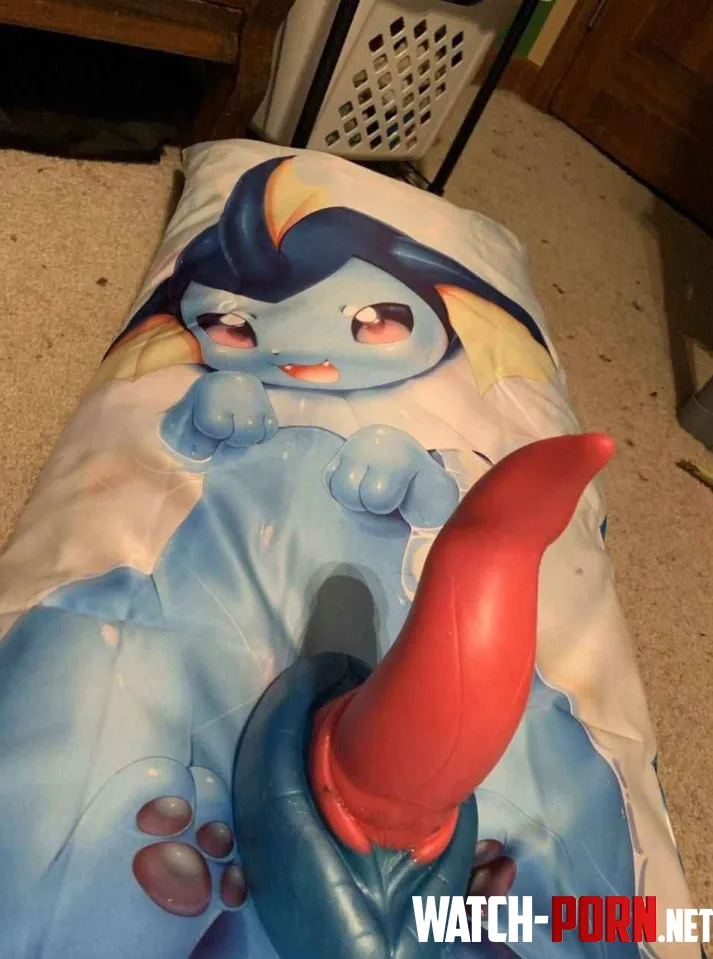 Hiii I really need help finding the name of this toy by Norvusthearcticfox