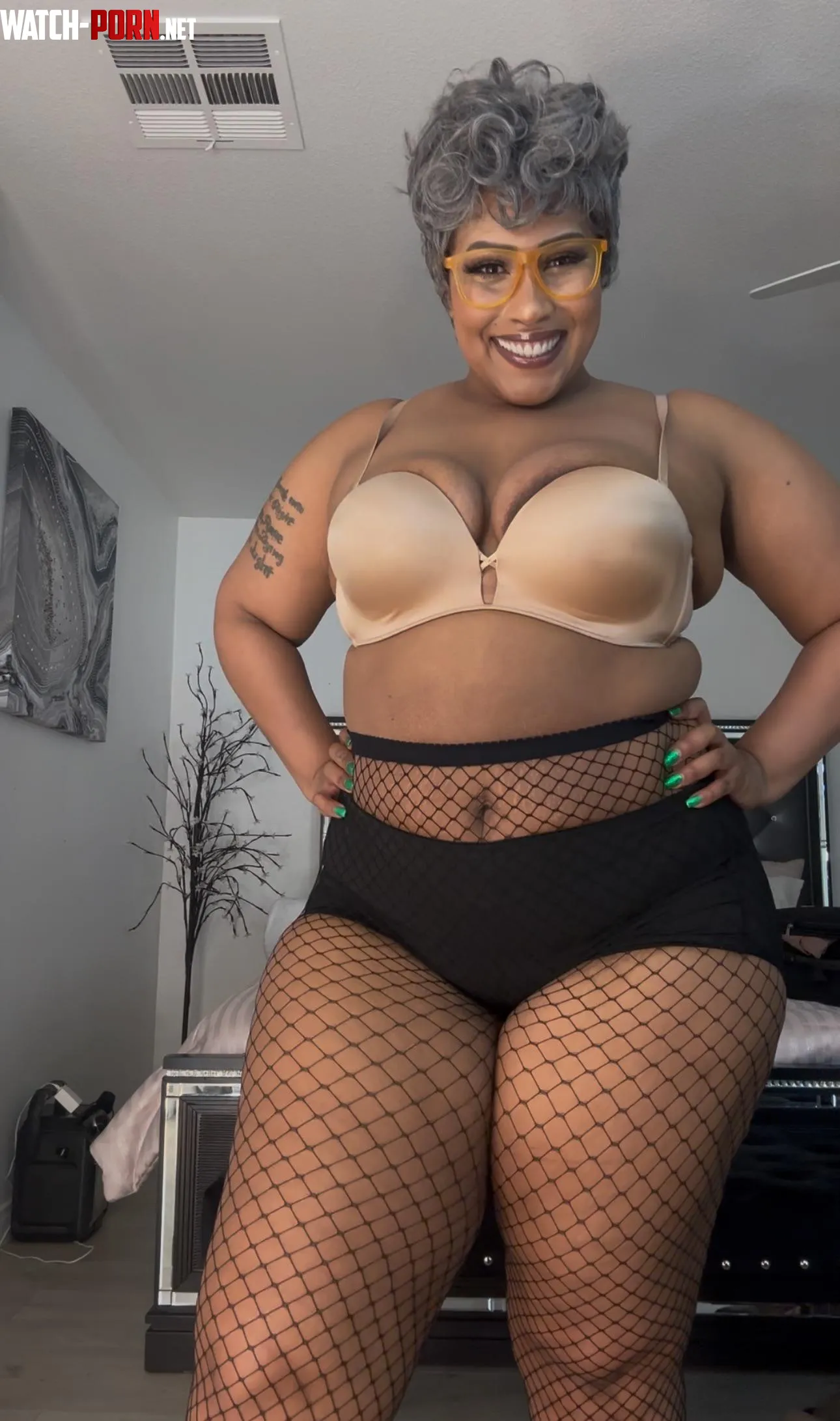 Hey Baby Granny loves you  by MonniMonroe