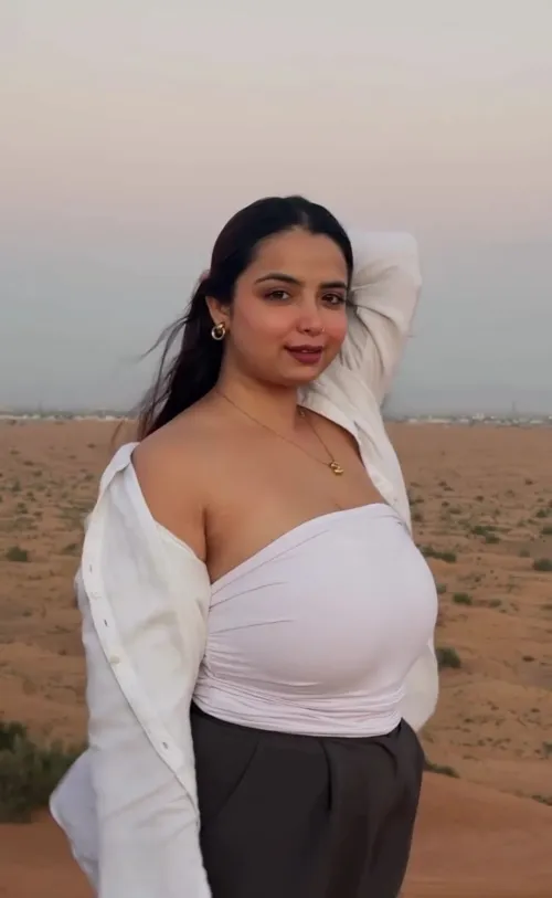 Thumbnail So Cute: Admiring Beauty in 2busty2hide by BUBBBLEGUM_DREAMS