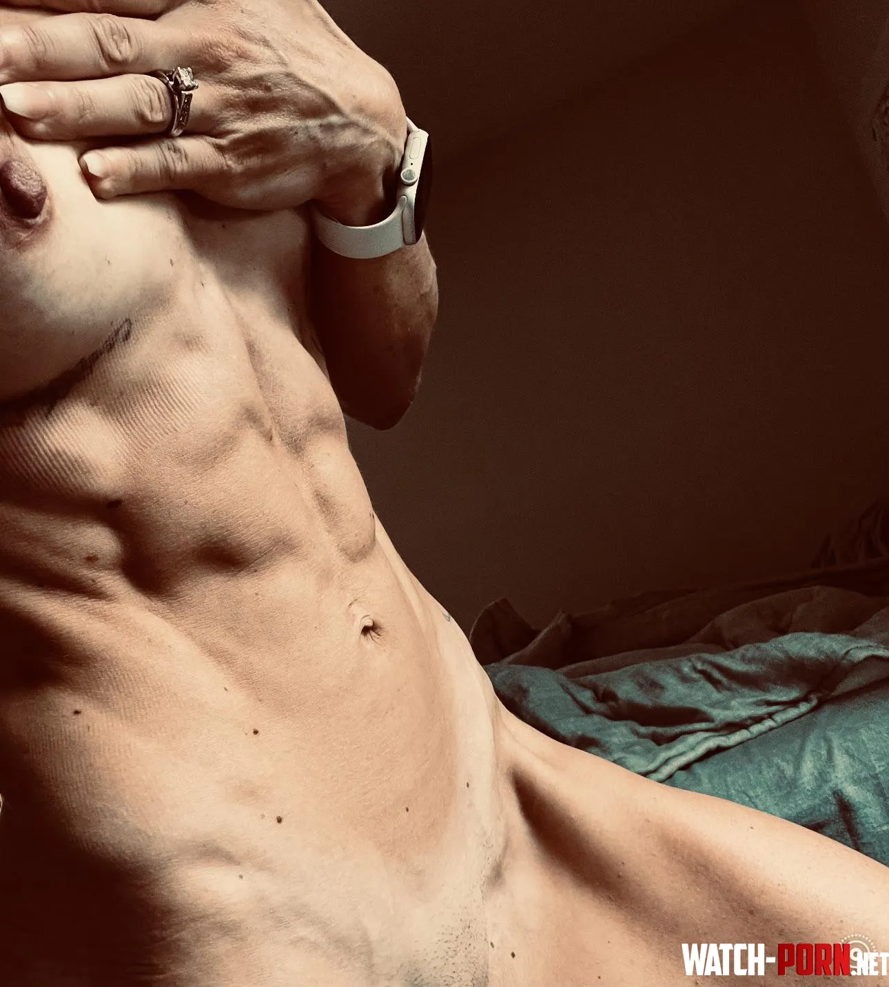 Ab  by THEmysterybunz