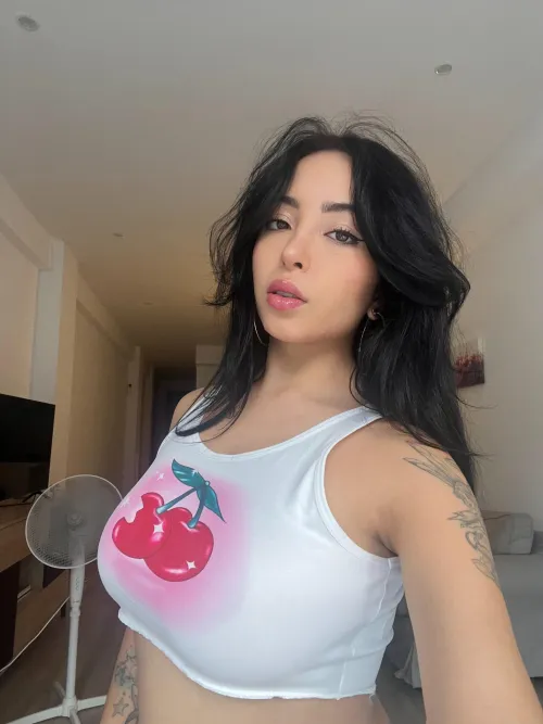 Thumbnail Colombian Japanese: Embracing MixedRaceGirls with bellaniet