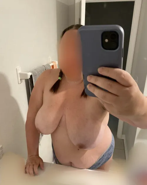 Thumbnail Selfie Time: Diving into BBW Glory by coupleofnuts1