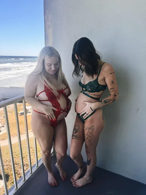 Thumbnail Early Christmas Surprise: Preggo Girls Unveiled | BabyyBecss14 | pregnantporn