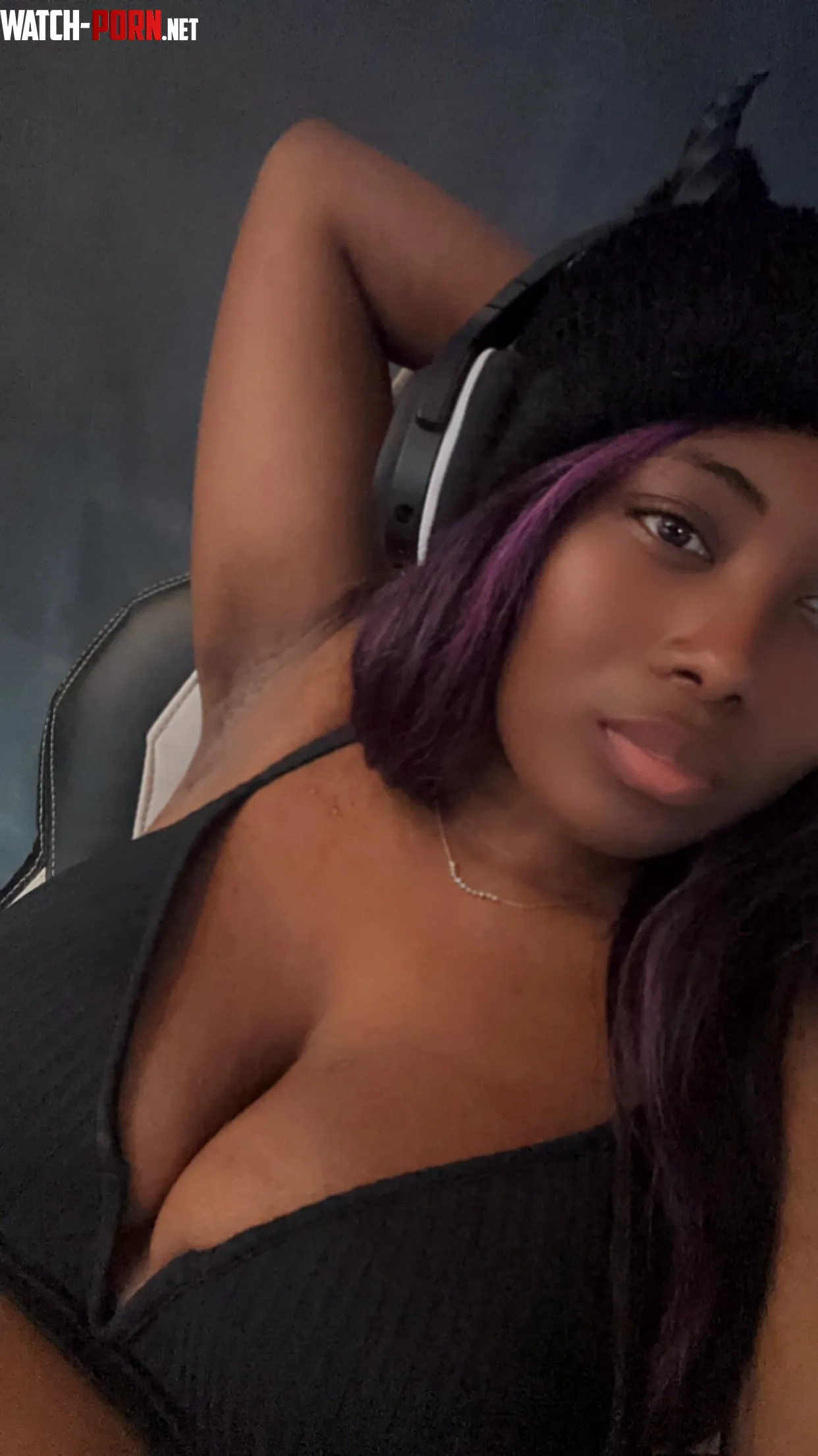 My armpits a haven that lures you to surrender by TheeGoddessMae