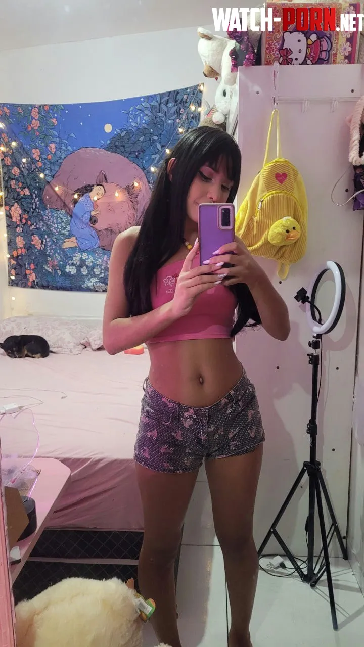 Is this croptop tiny enough by bella_gains