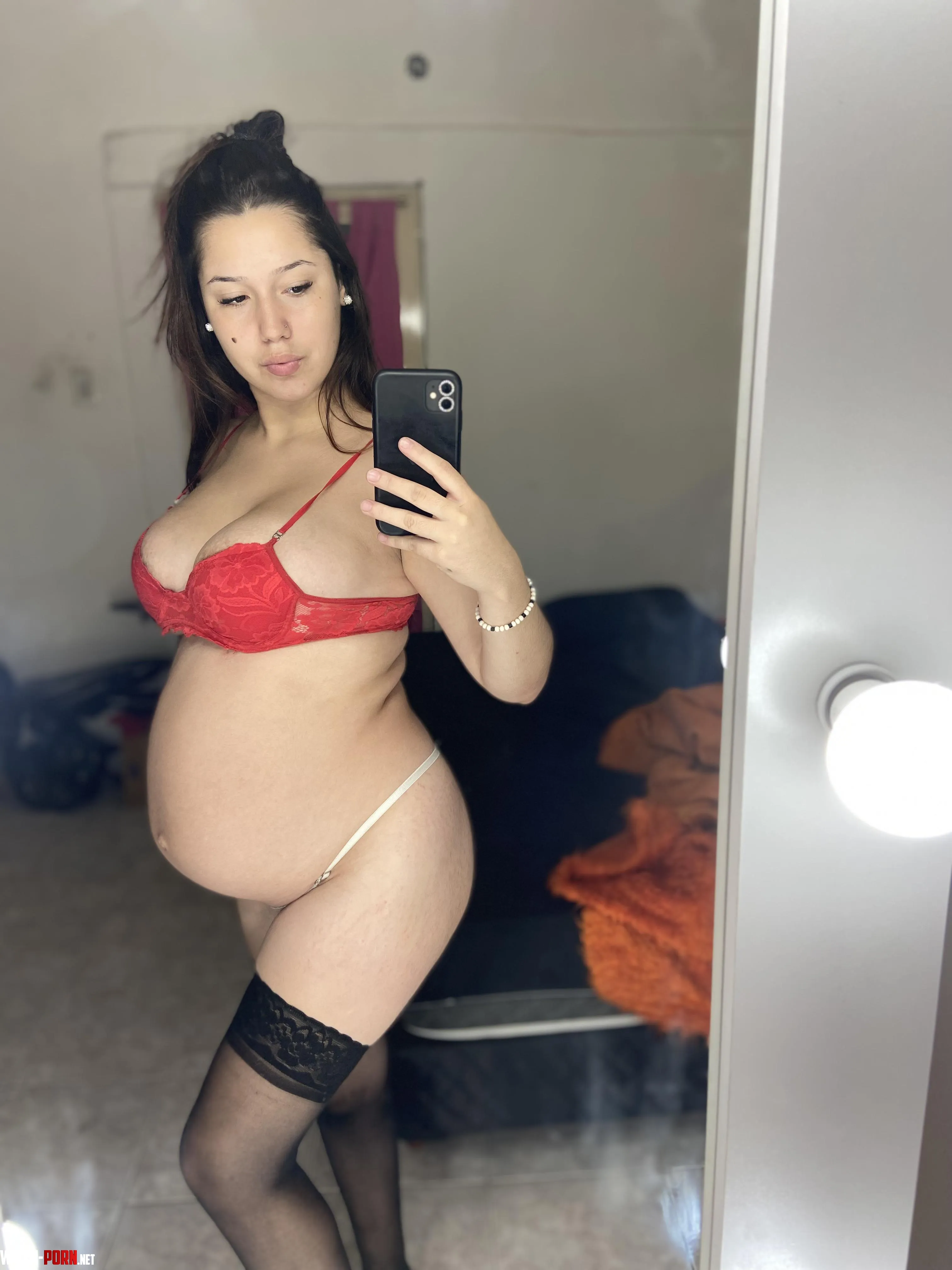 Would you smash a petite 8 month preggo by Queenlatinna