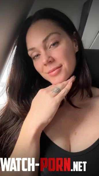 are you into girls that love to be called sluts by glamgoddess18