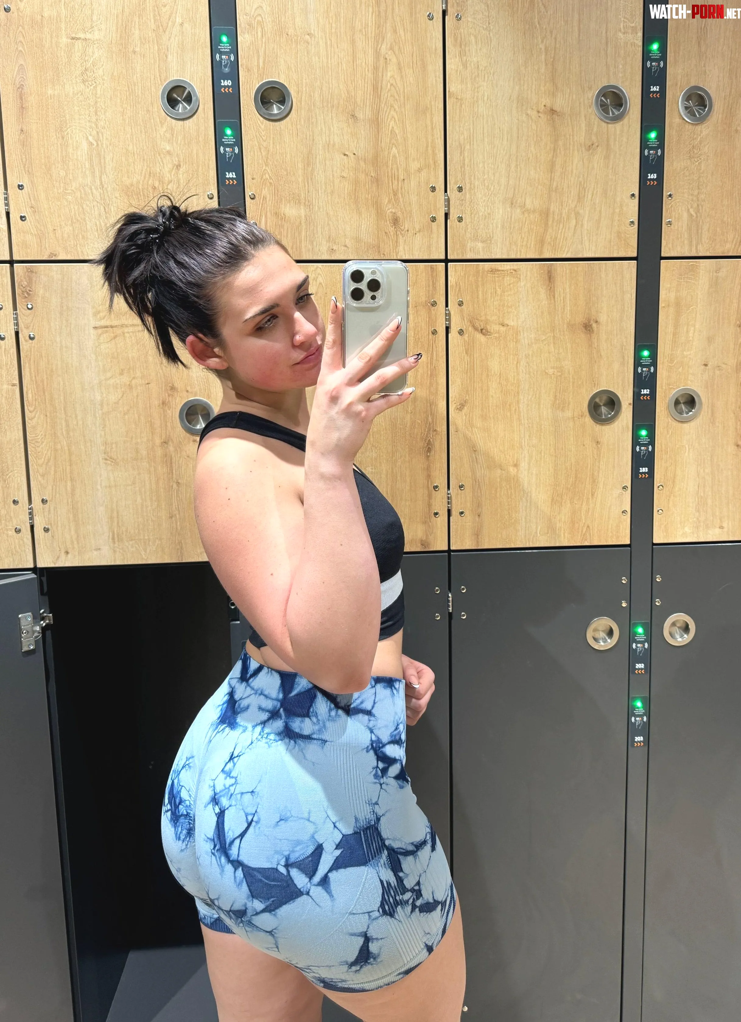 thickkkkkkk by darknessbedrock