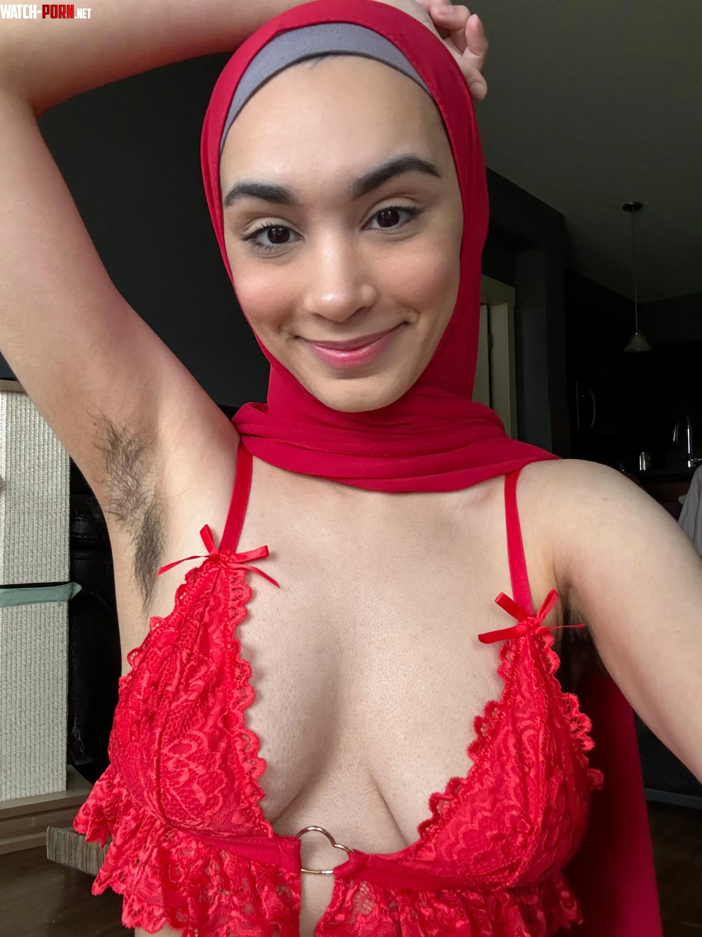 Cum on my hairy pits so theyll grow longer  by Saharbbyy