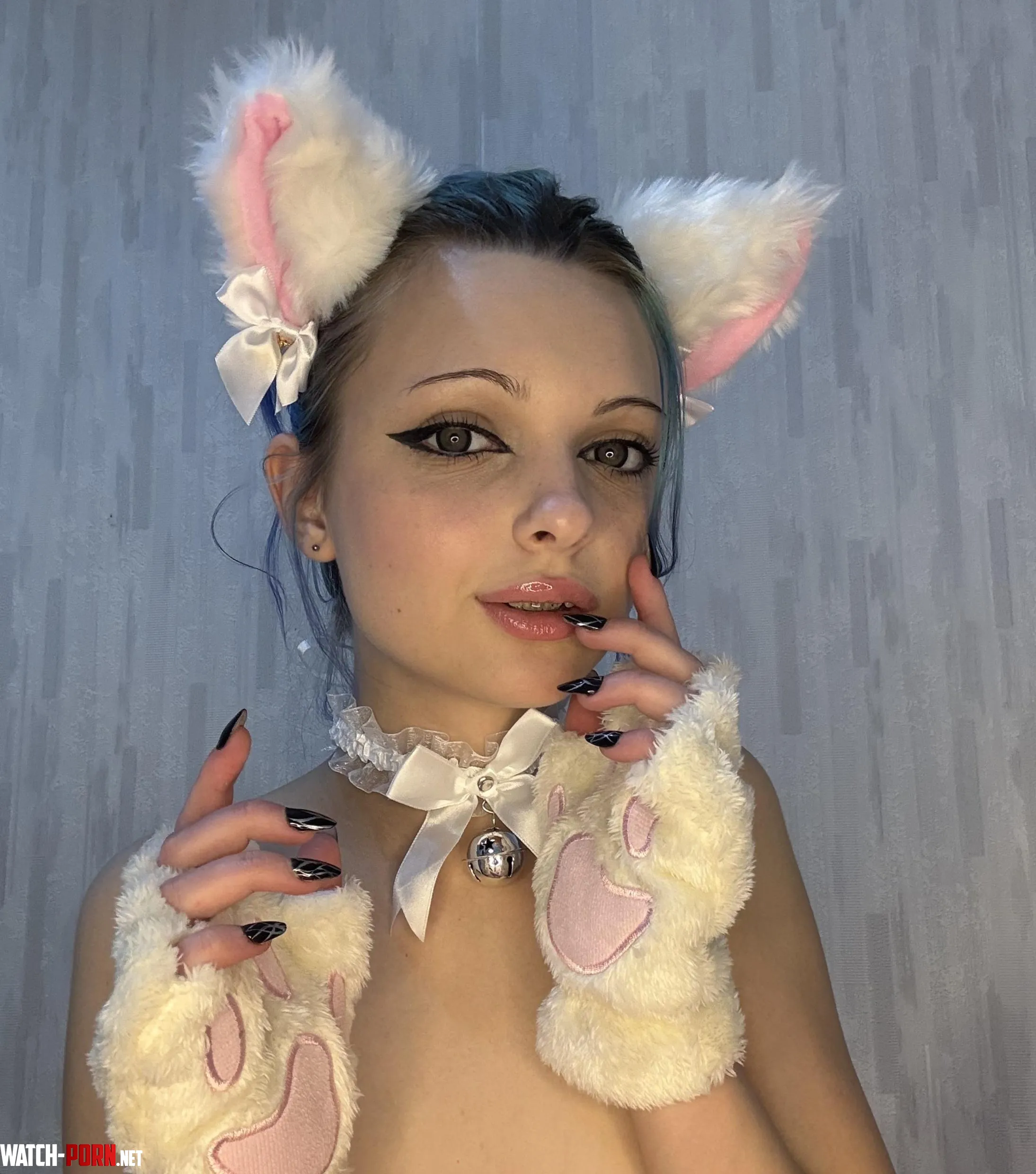 My new look is sure to turn you on by _blue_river_