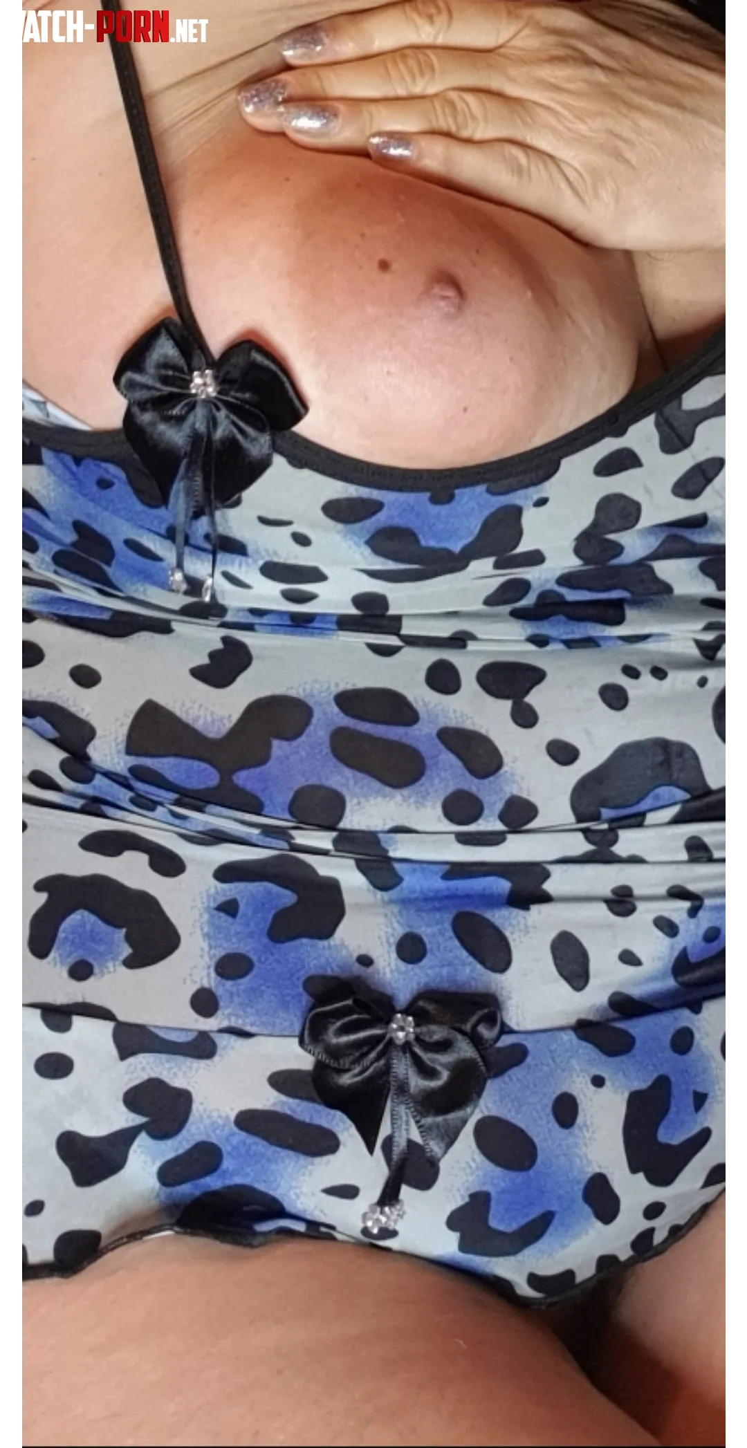 Showing my big nipples todaywanna lick by whynotwitholivia