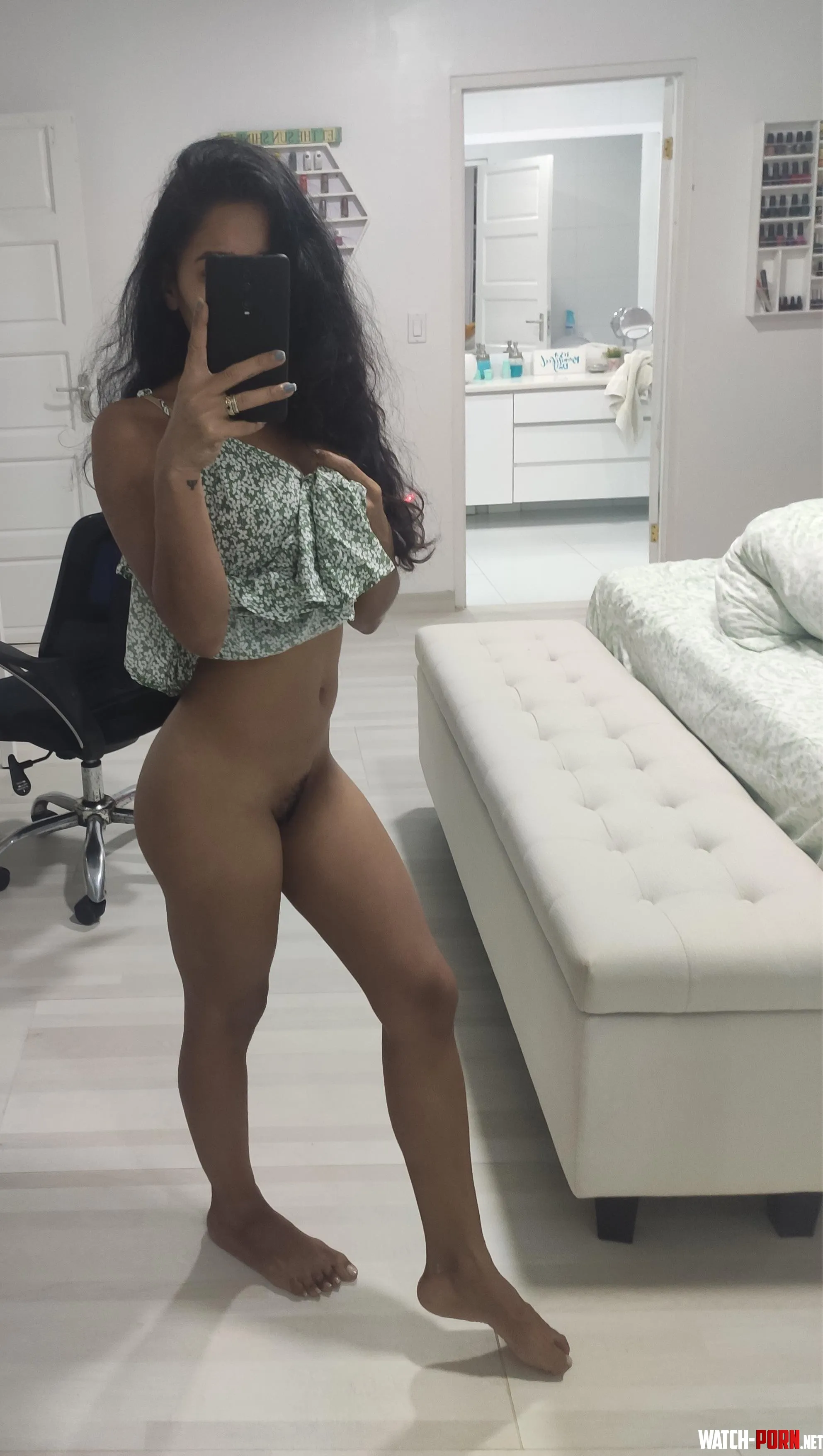 F I hate wearing panties  by Alwaysthetiniest
