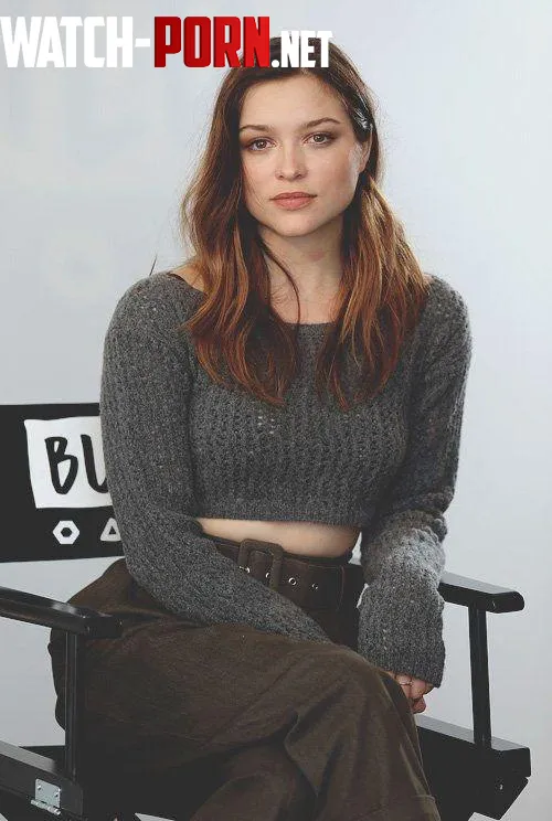 Sophie Cookson  by progamer2277