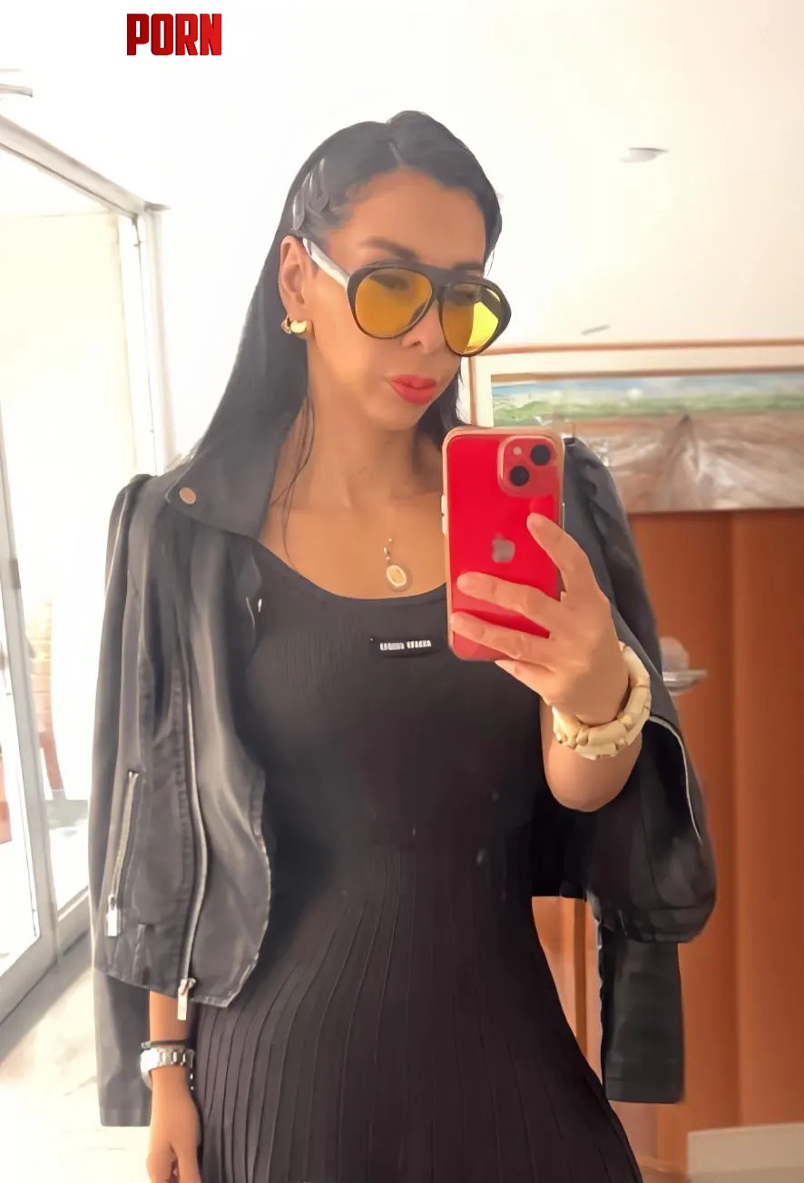 Lilyt Cossio by Mistrescossi