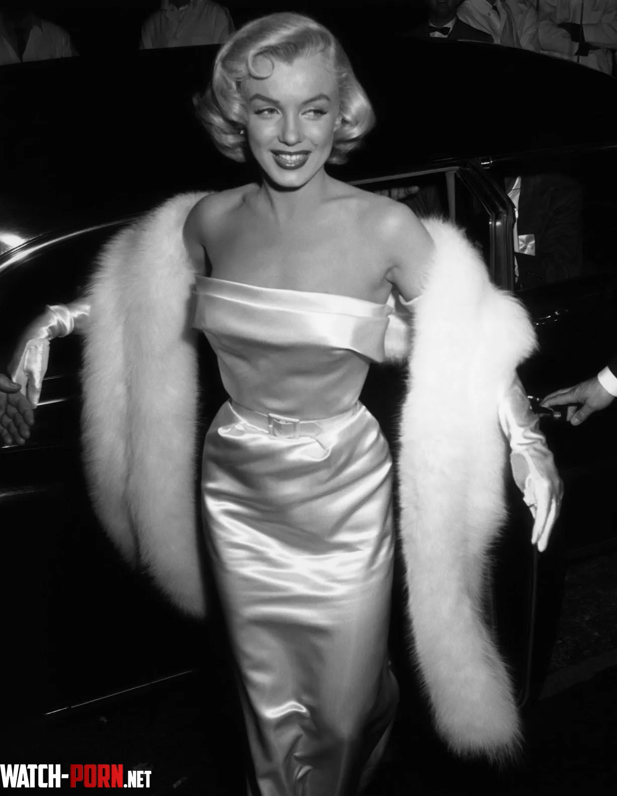 Marilyn Monroe by bloob_appropriate123