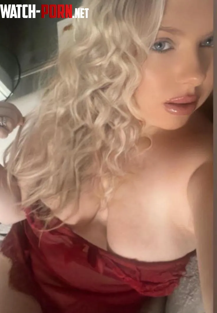 Im online now come and keep me company  by princessxxxx4