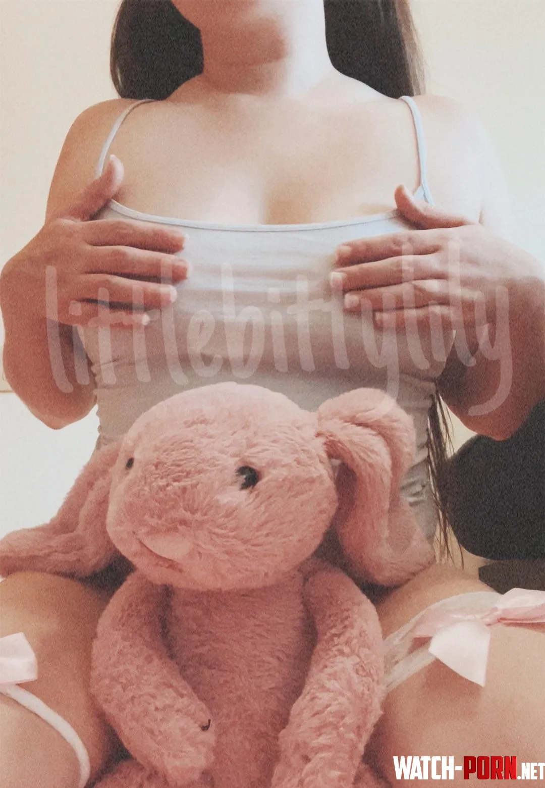 Adorable and always in need of attention by littlebittylily