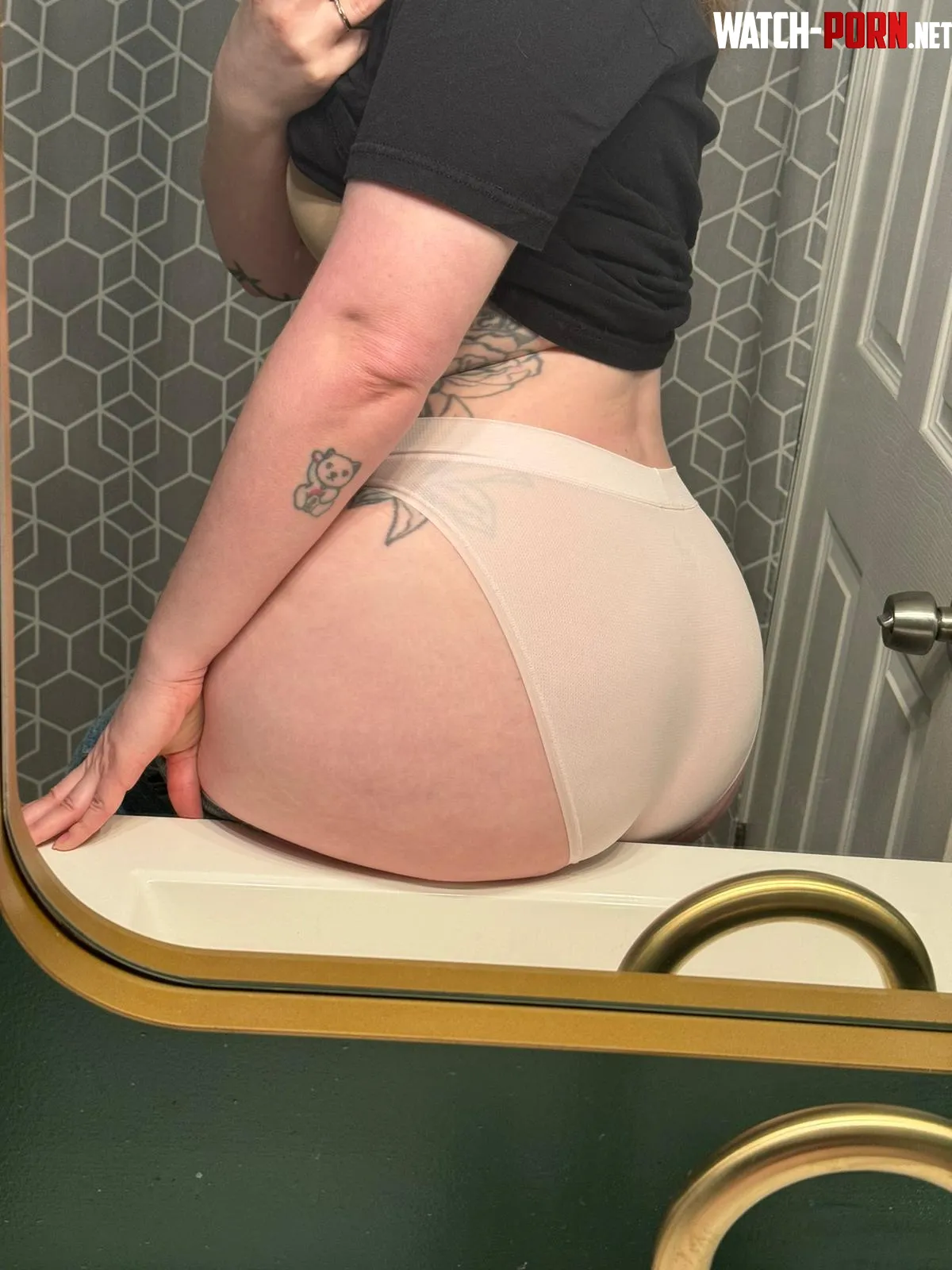 Fuck me on the sink by Big_texas88