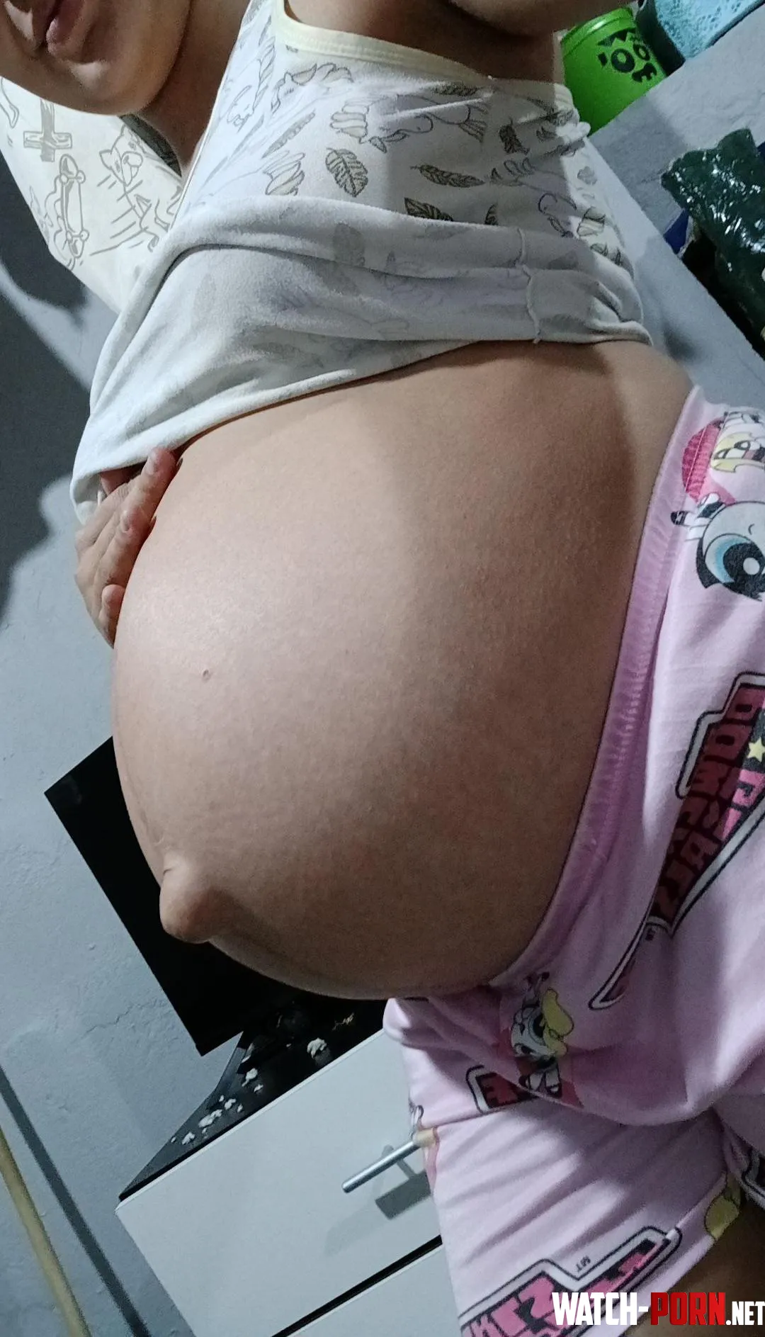 Would you like to have fun with my pregnant body come and you will get everything you want without limits by Yolita23