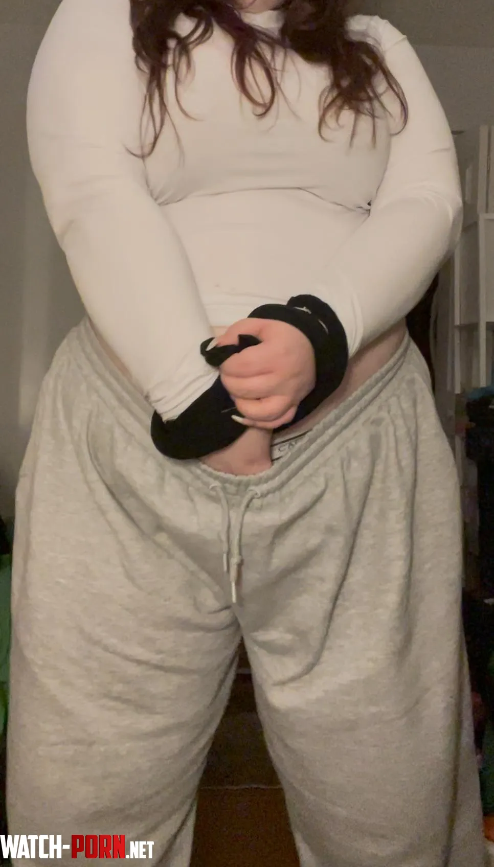 I need some help getting undressed by crushingpeaches