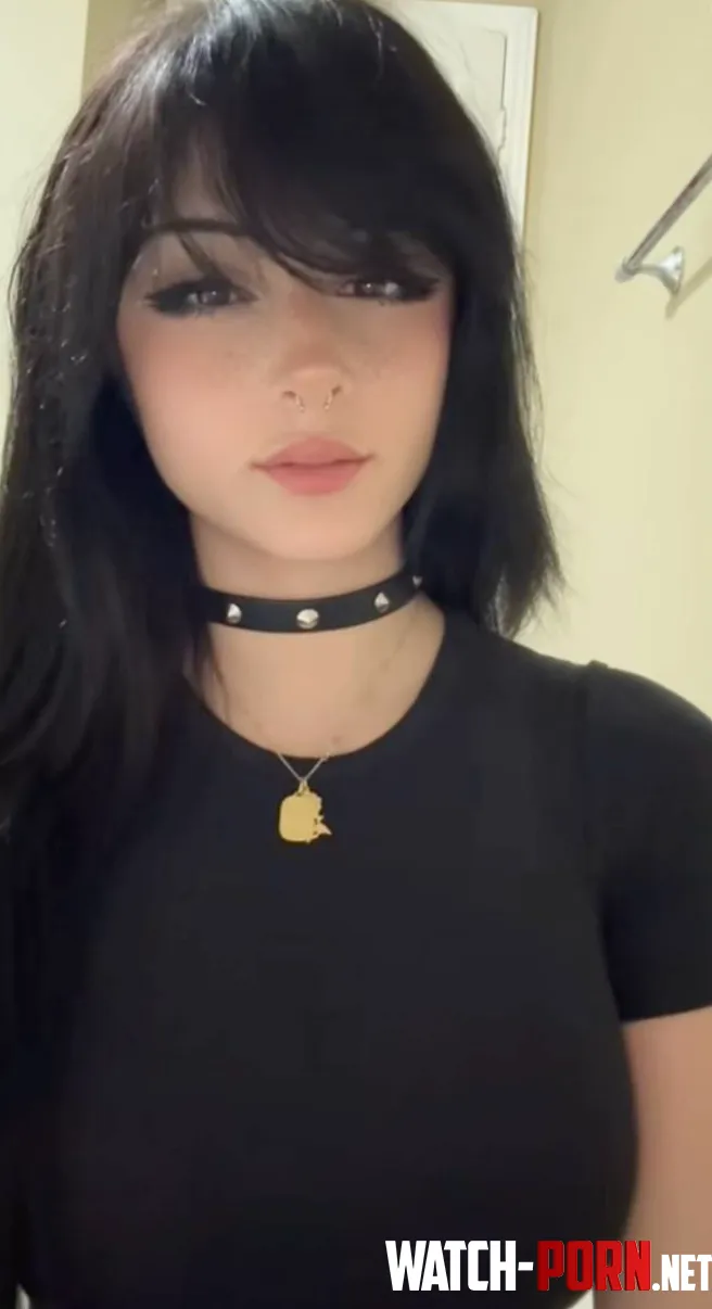 Say one word about my body if its your typen by BaddieZoeee