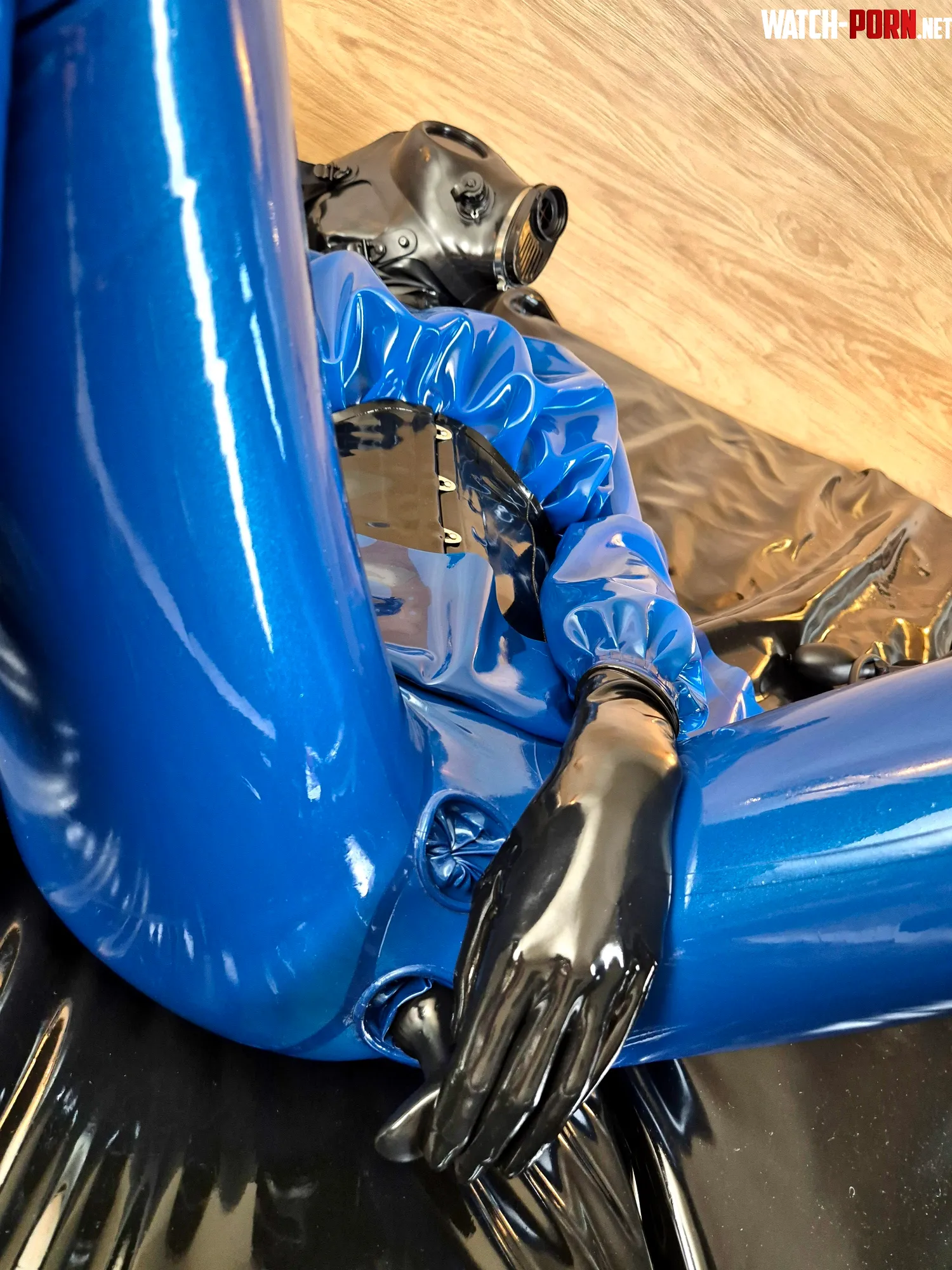If the sex isnt superweird I wont even bother by LatexLovingLady