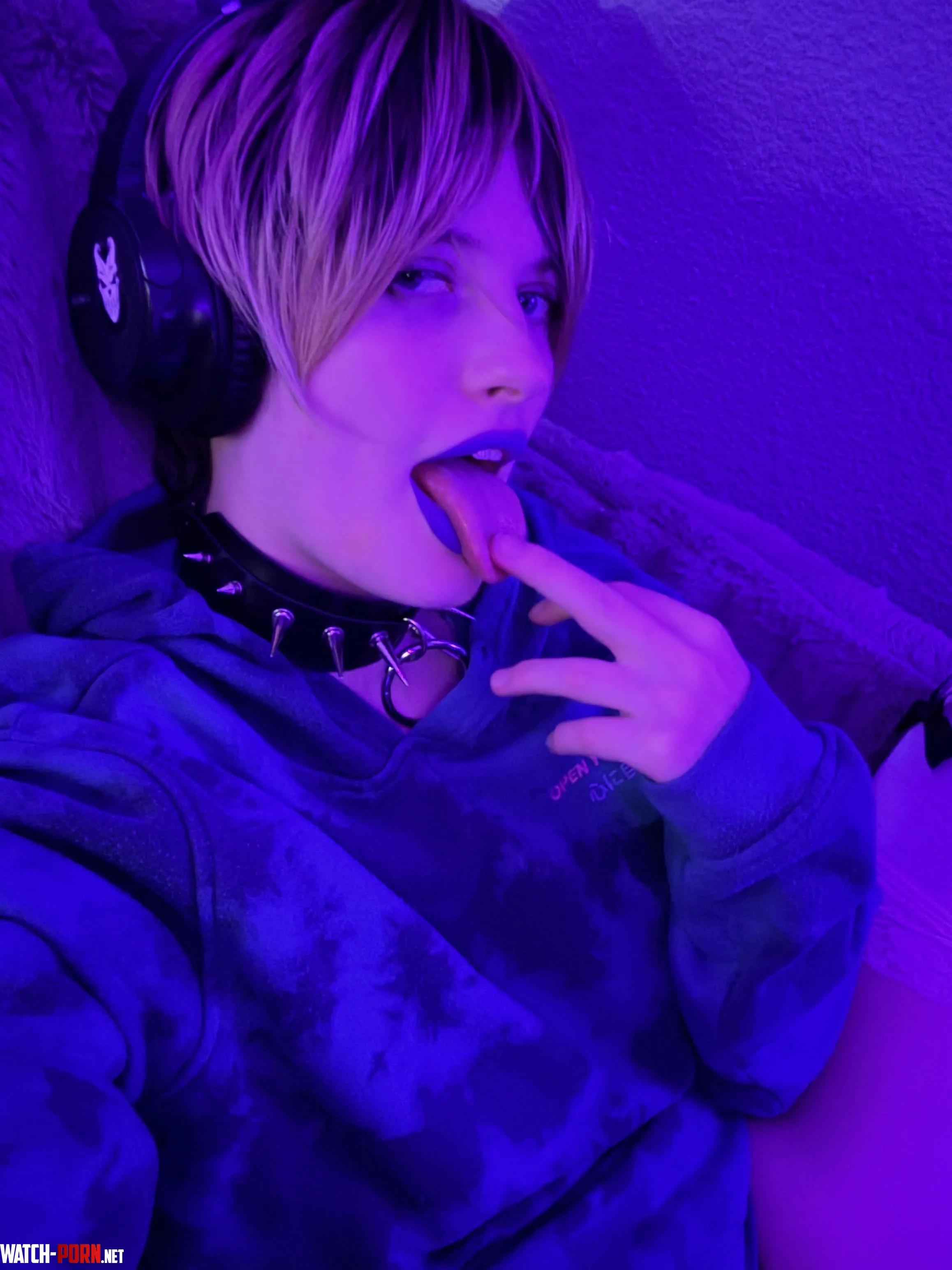 Im gonna put my tongue down your throat  by LawConstant3273