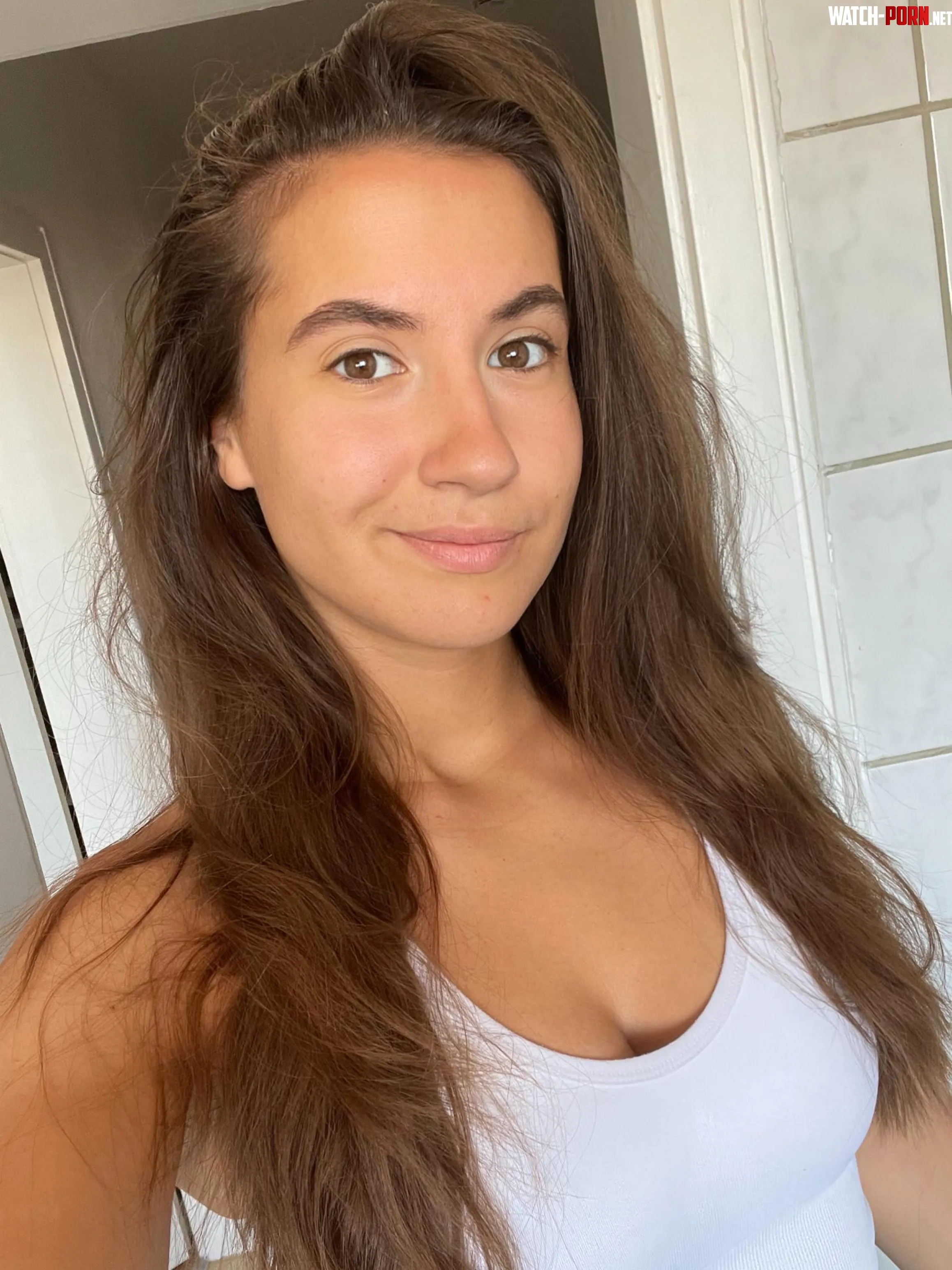 brunette with the perfect mix of sweetness and sass by pinkeland