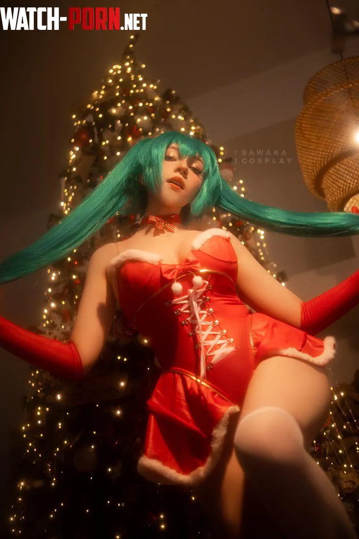 Christmas Miku by Sawaka by Sawakate