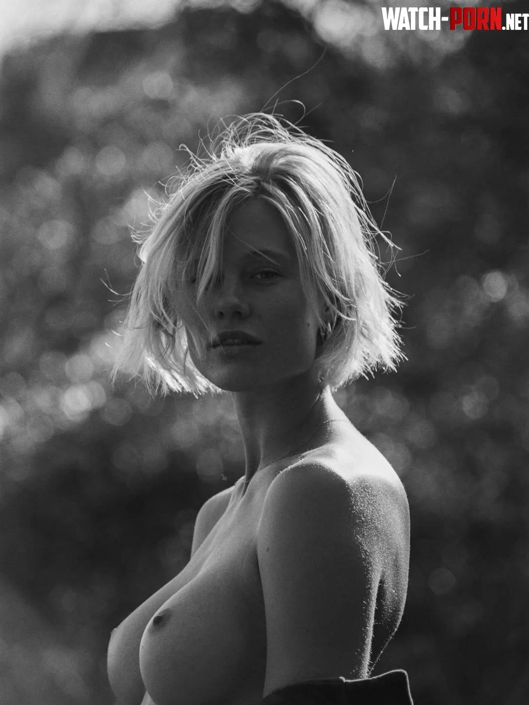 Becca Hiller by Henrik Purienne 2017 by GarbegeMan