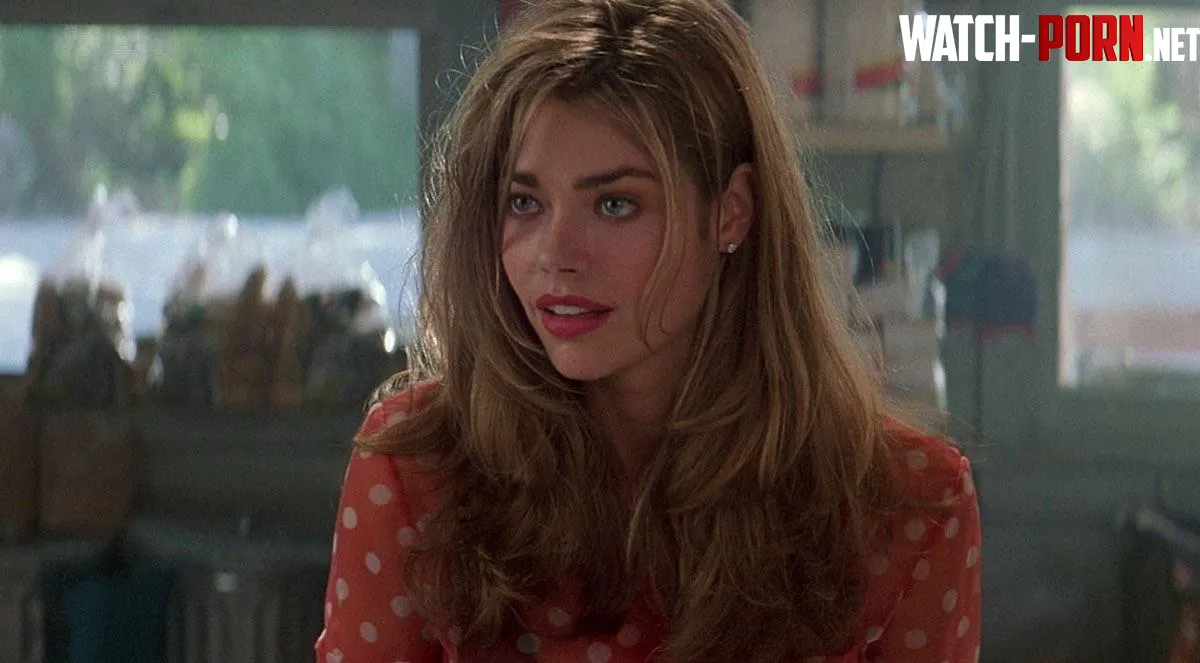 Denise Richards by ShutupNobodyCarez