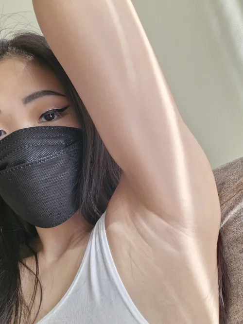 Thumbnail Jfit_j's Smooth Armpit Temptation Unveiled