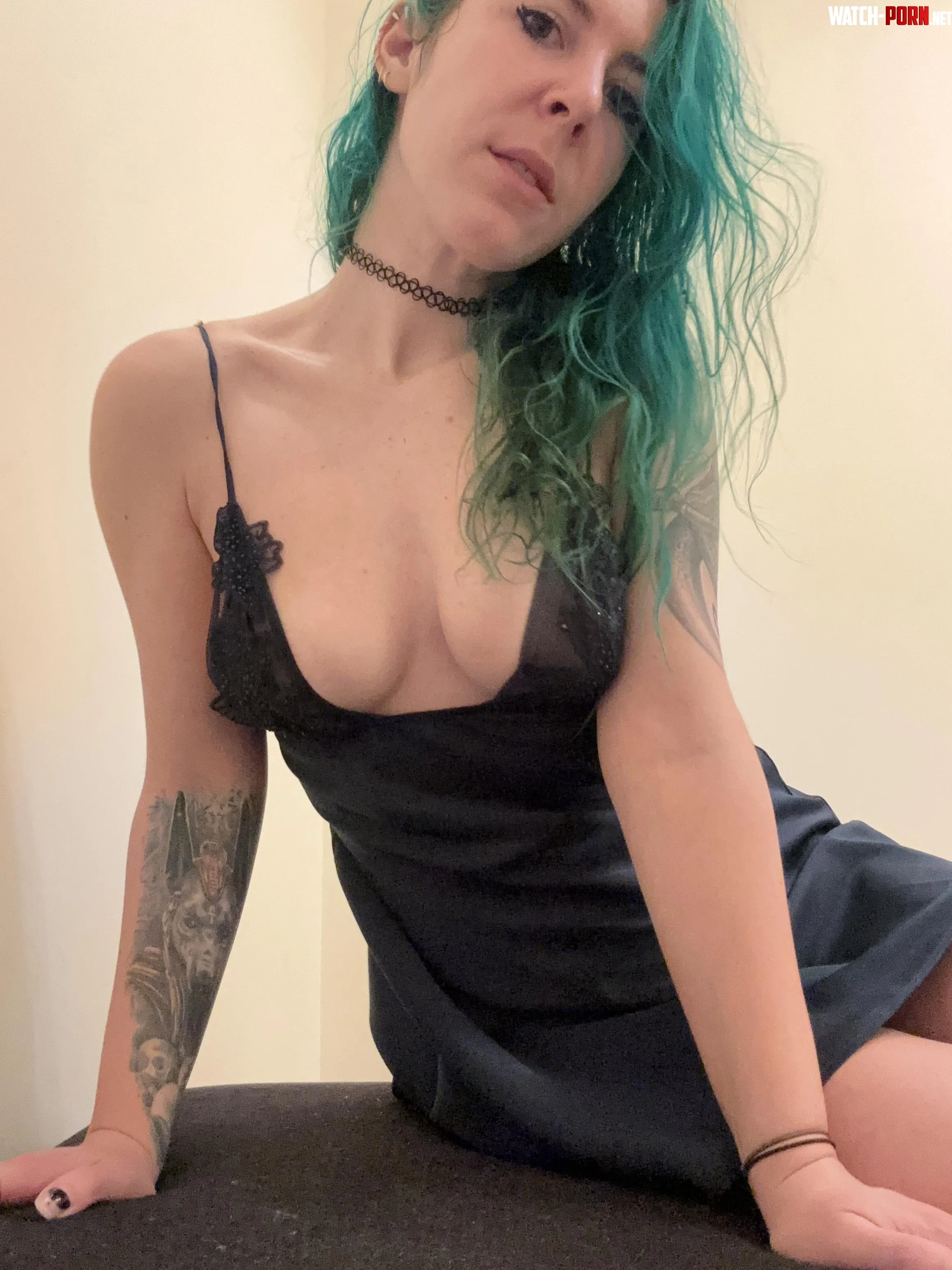 Goth goddess by sirenskiss3