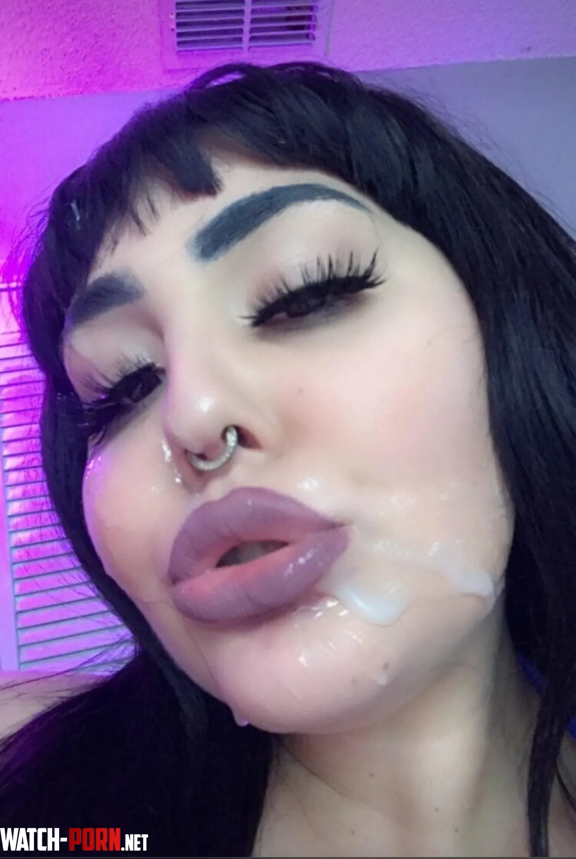 Cum slut I love a sexy facial  by LiteratureWarm6216
