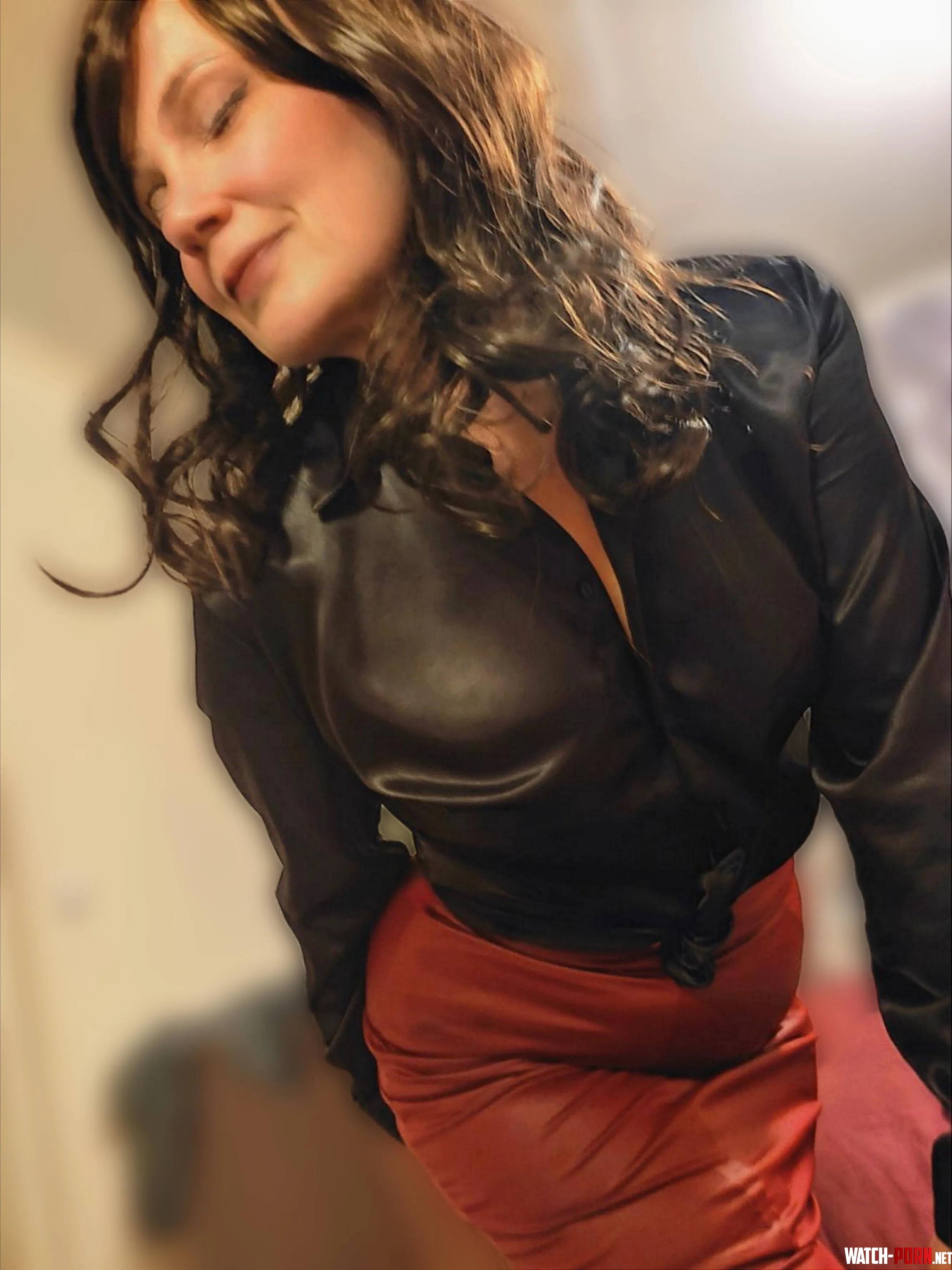 Black satin and red leather for Xmas by MadameSylwia