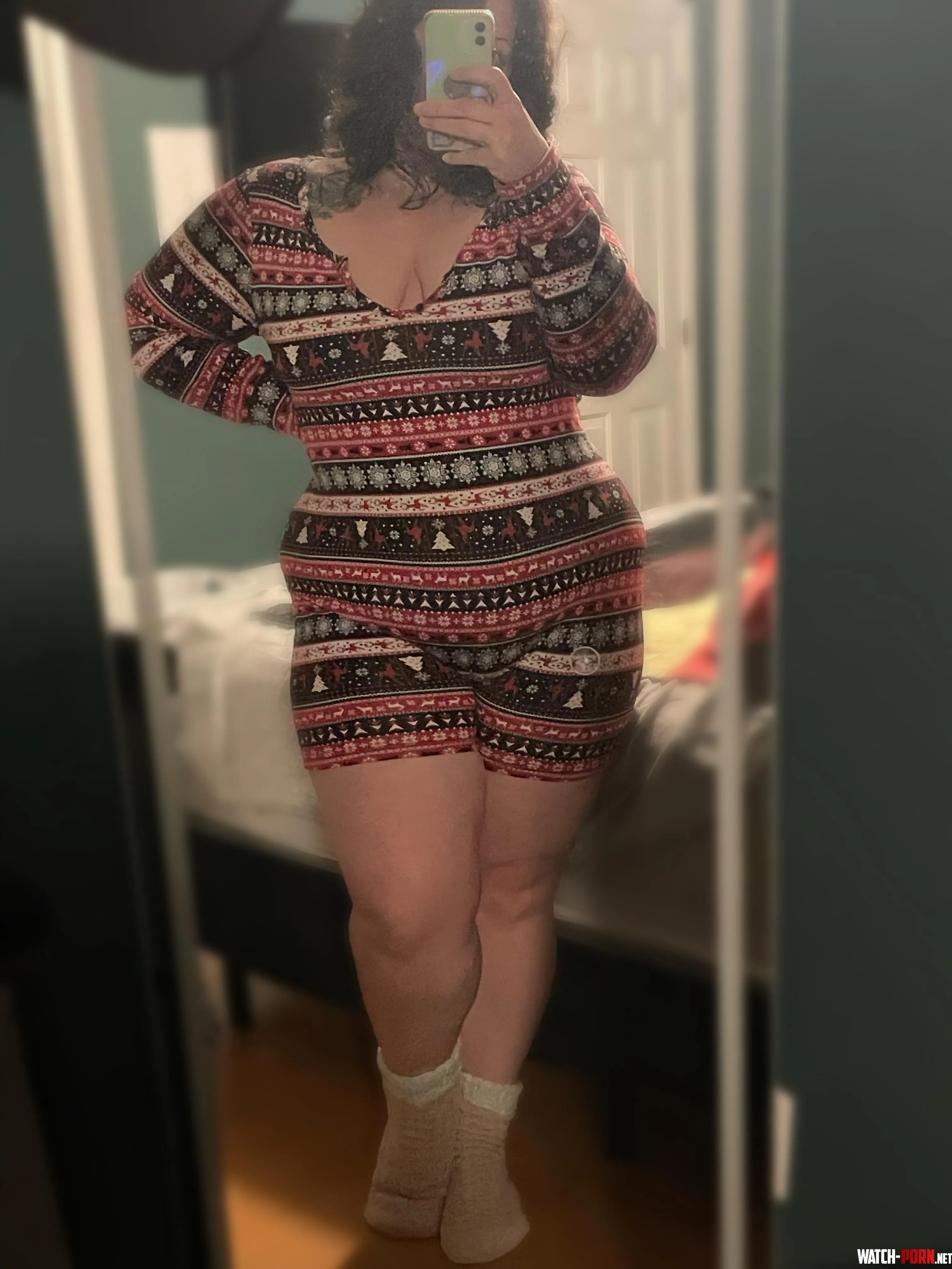 Feeling festive by j_renee5678