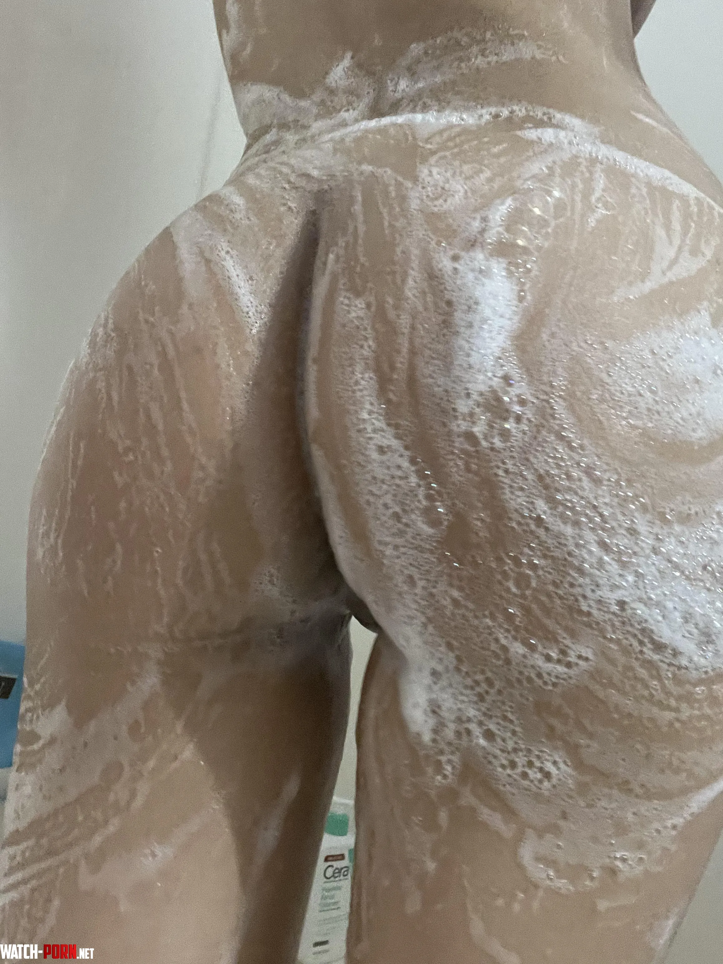 Come help me scrub  by QueenKitty515