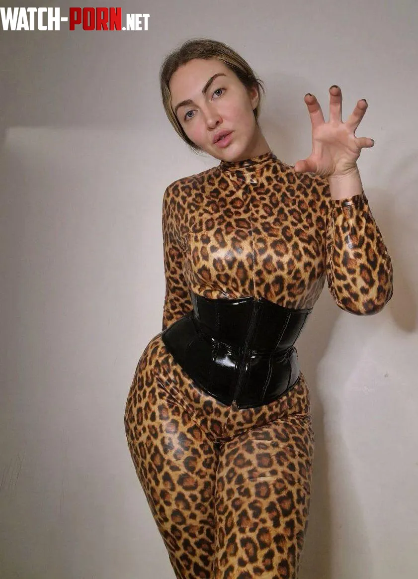 This wild cat is ready to unleash pure passion by selina_imai