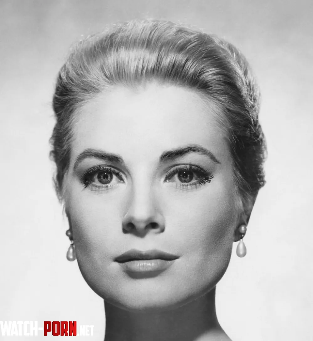 Grace Kelly by HWKD65