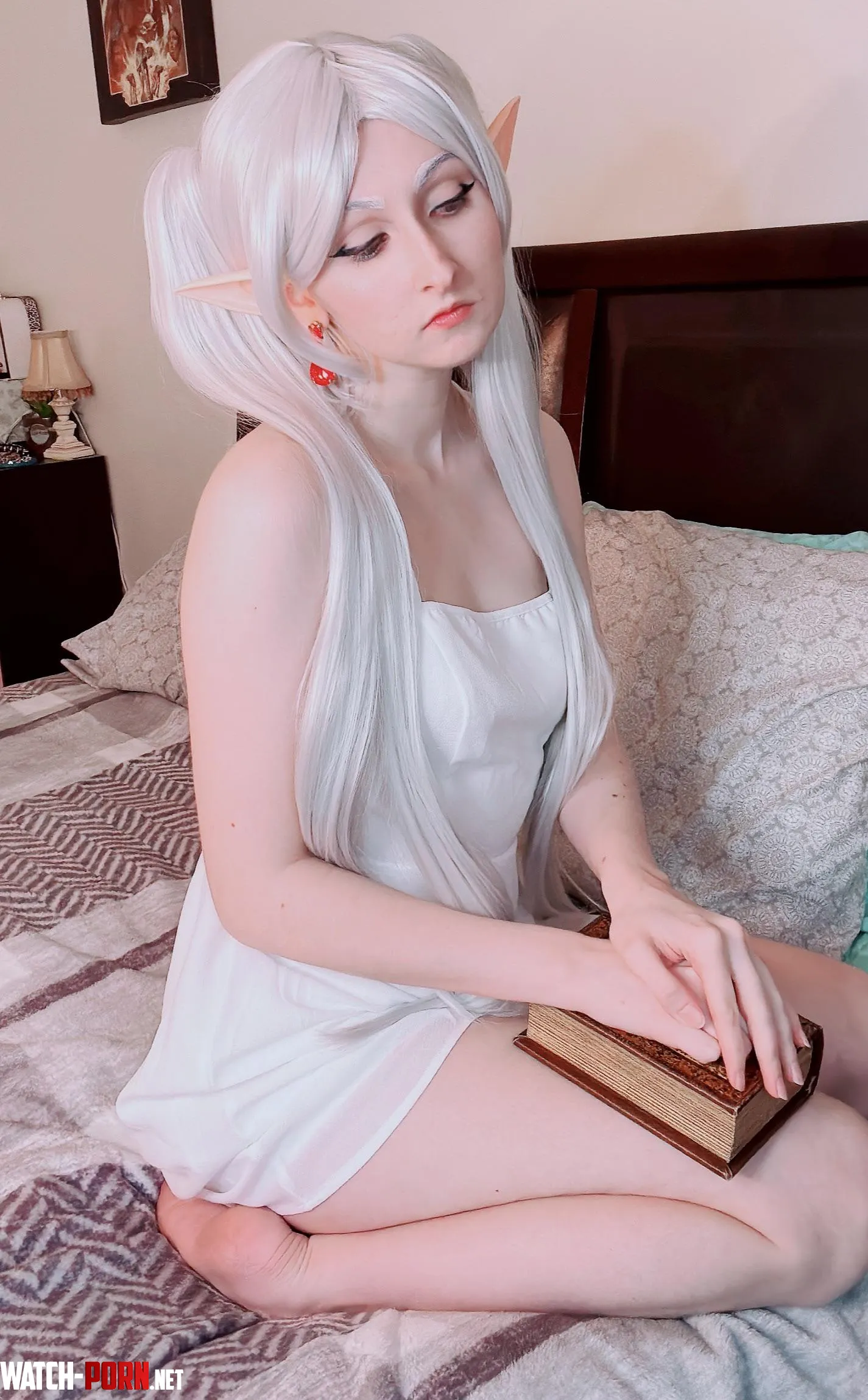 Frieren Cosplay from beyond journeys end by Akariasartstudio by Akaria_art_studio
