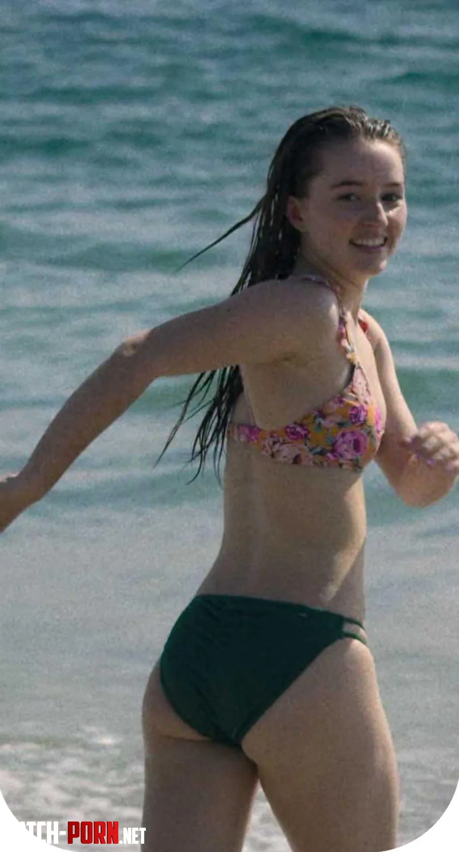 Kaitlyn Dever  by pizzafridaysss