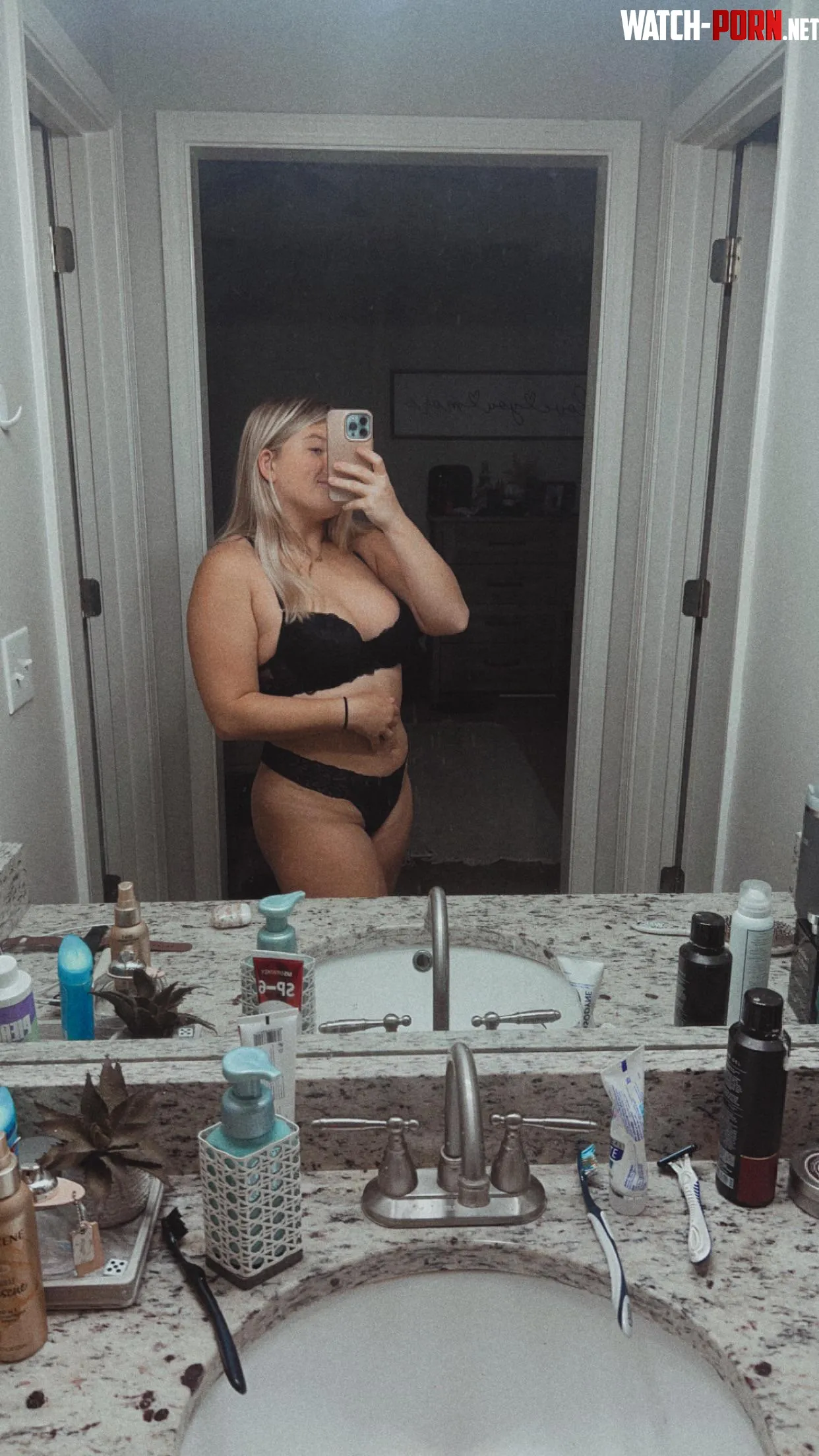 Doing specials DM me  by Blonde_Milf6969