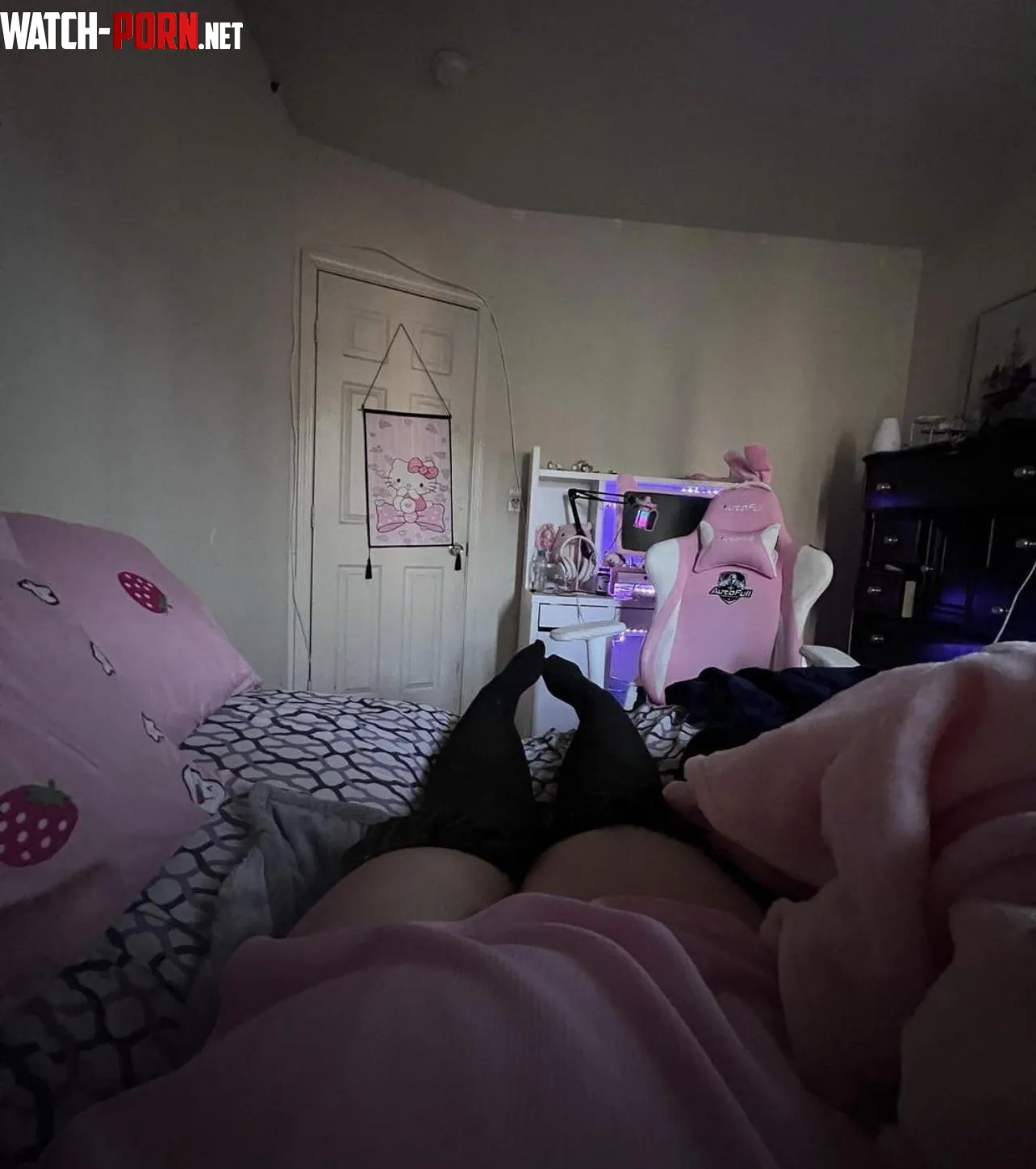 is it true that thick thighs save lives  by Remarkable_Loan_3338
