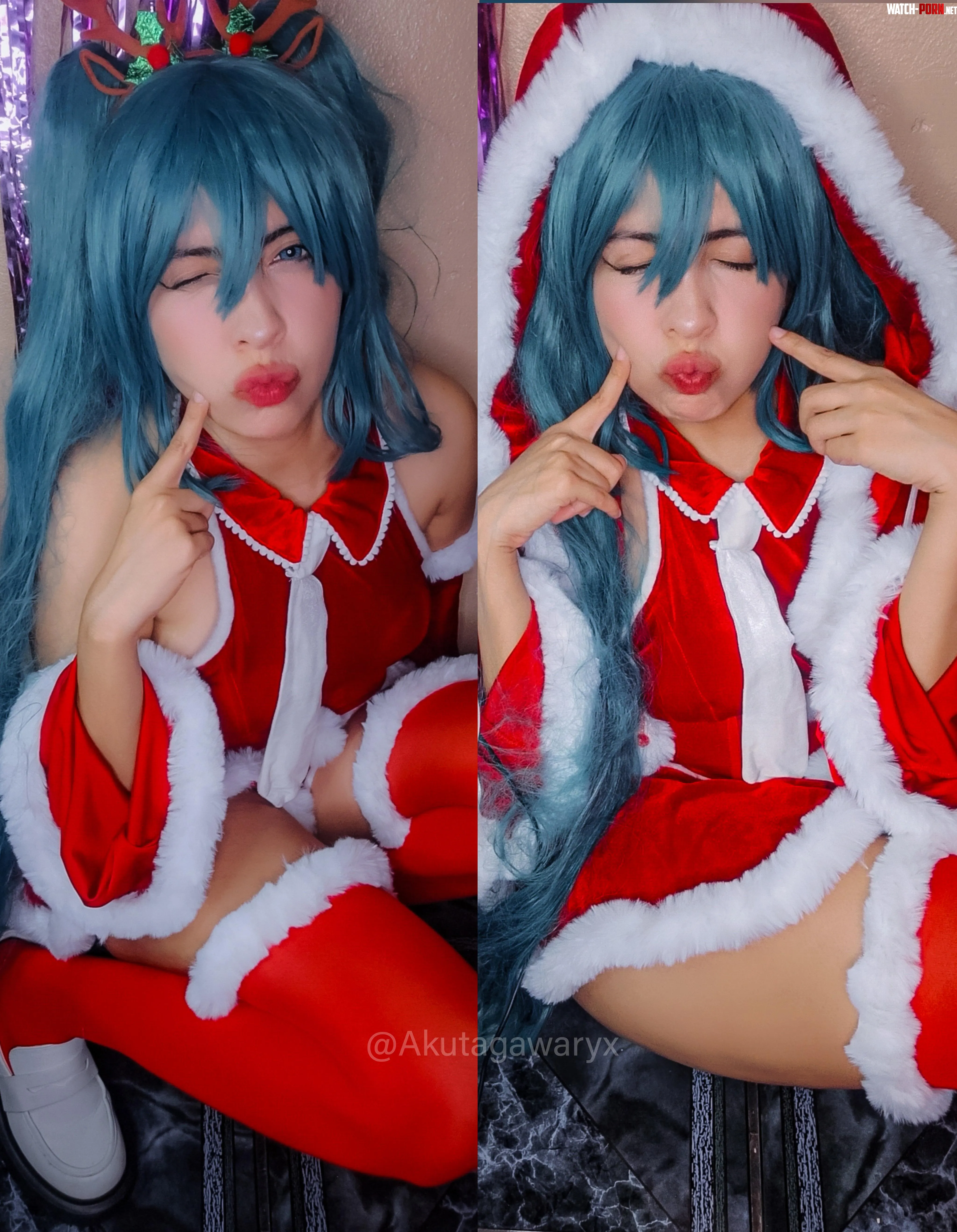 Merry Christmas Hatsune Miku by Akutagawaryx  by akuxxry