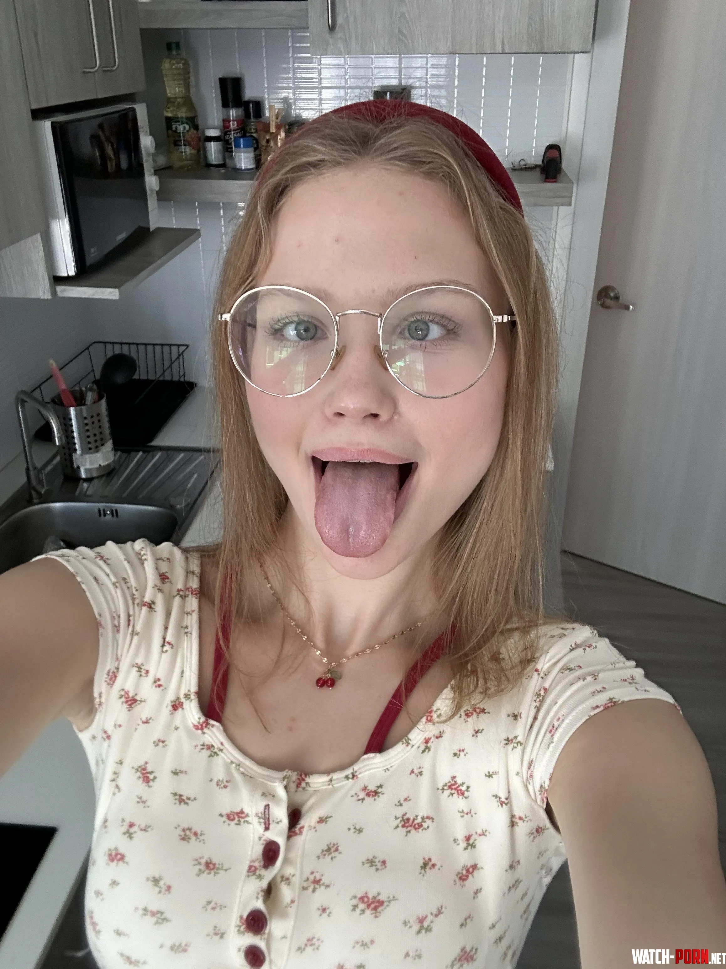 I want a New Years gift by sexygirlyourdream
