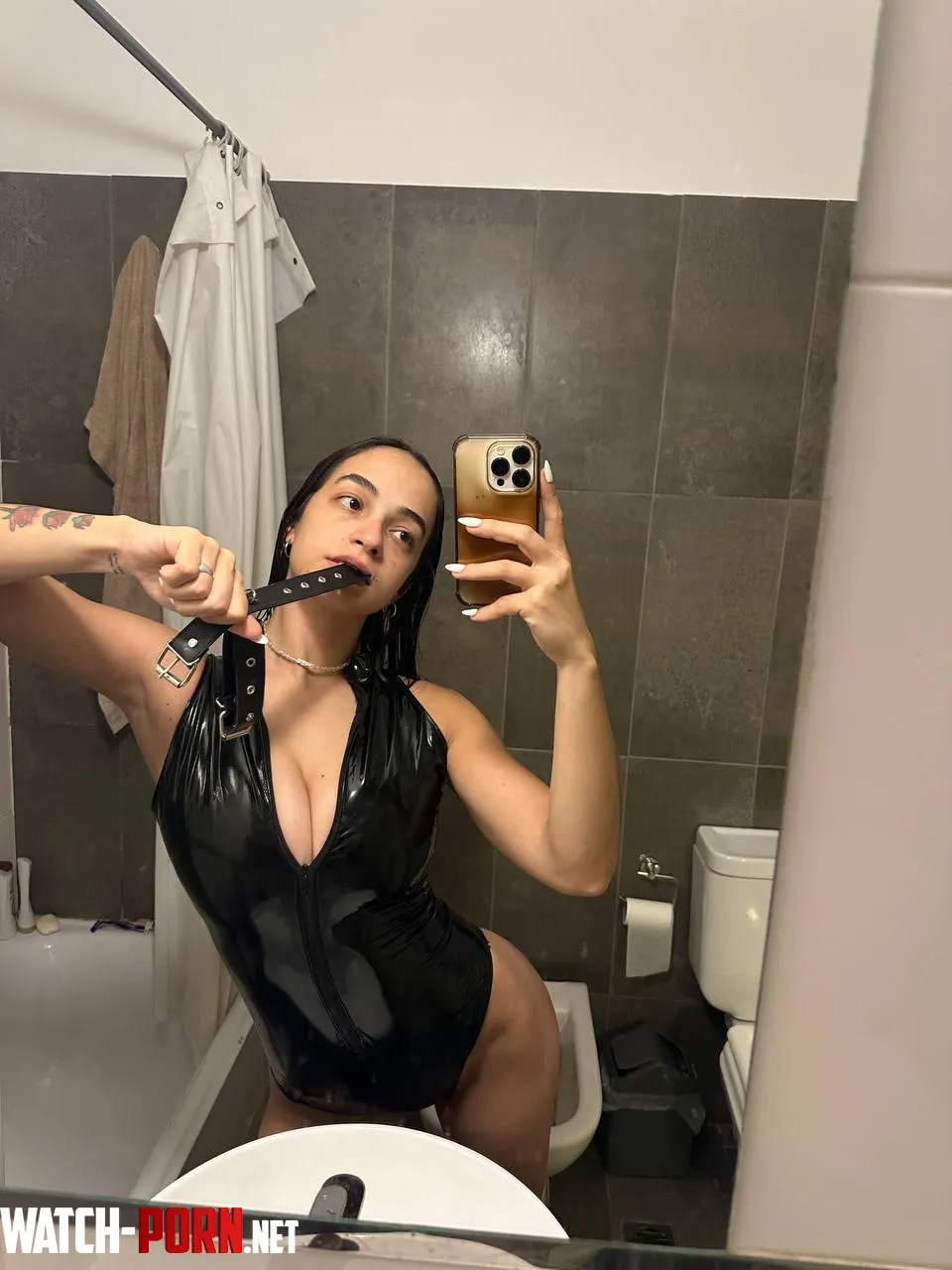 Can I wear this on our first date	 by yourriderangel