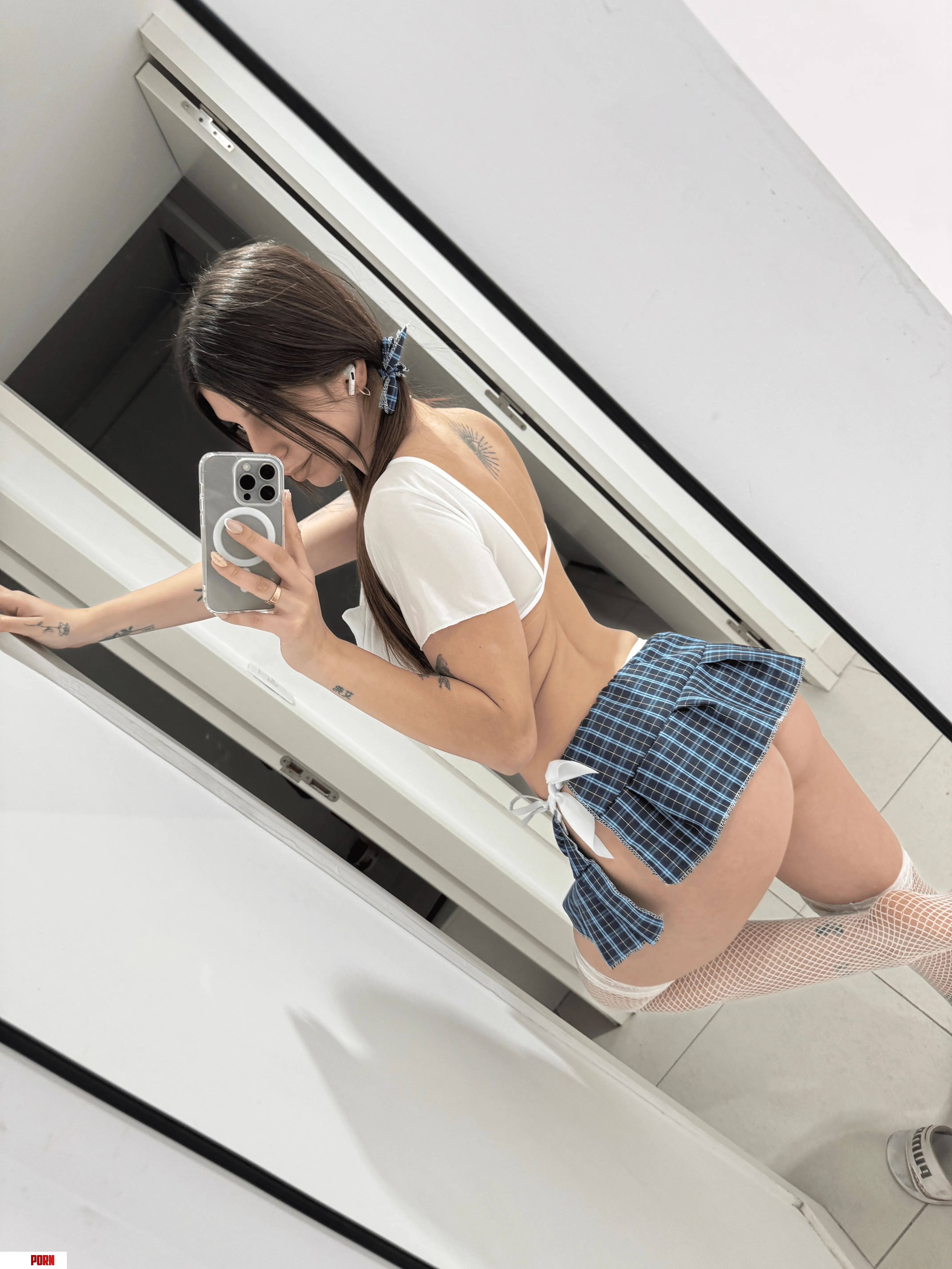 I desire to spread my virgin body for you daddy by DorothyinaPearly