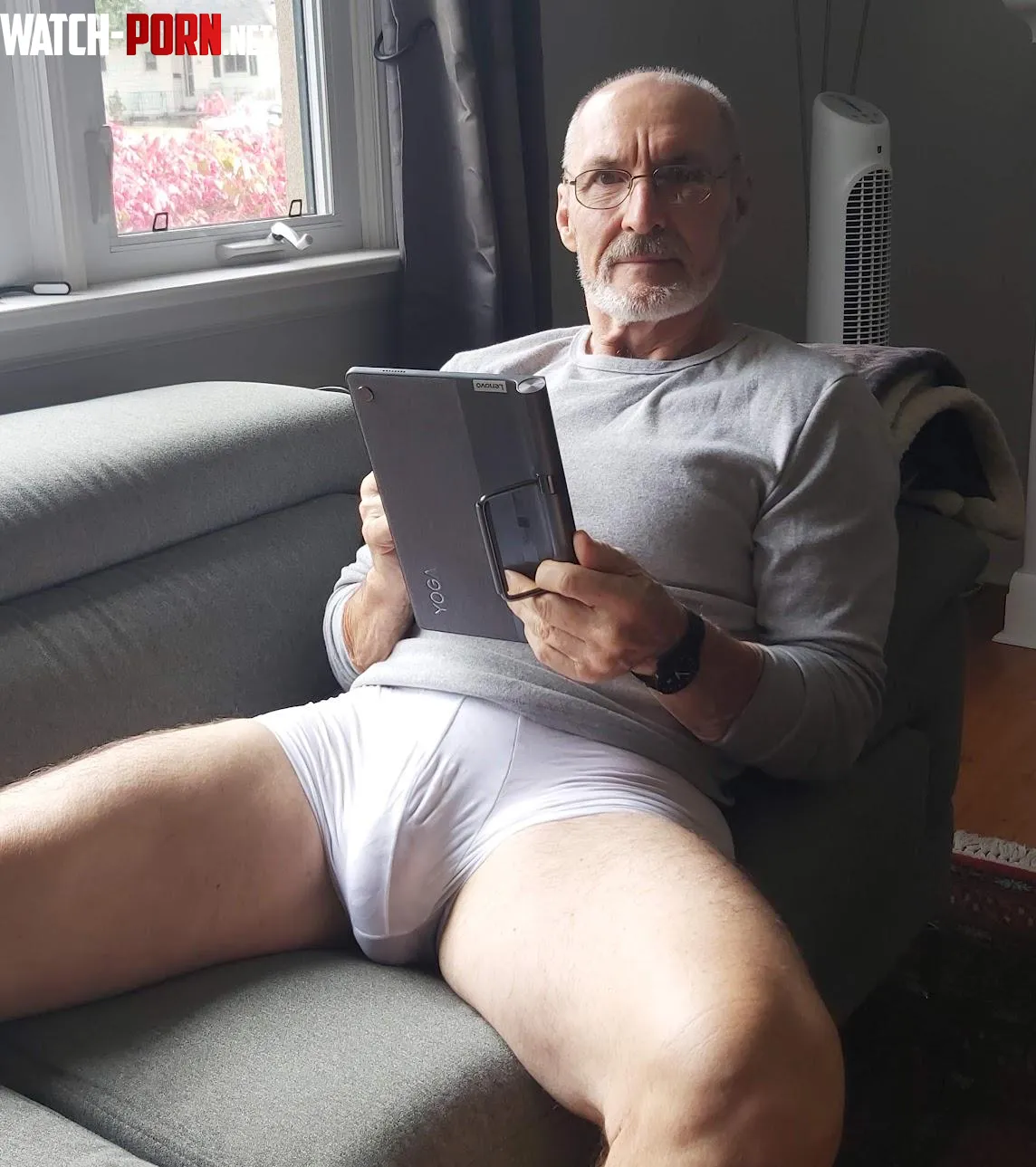 at 72 yrs old any day to post a bulge is a good day  lmao by Lkn4hamiltonLTR