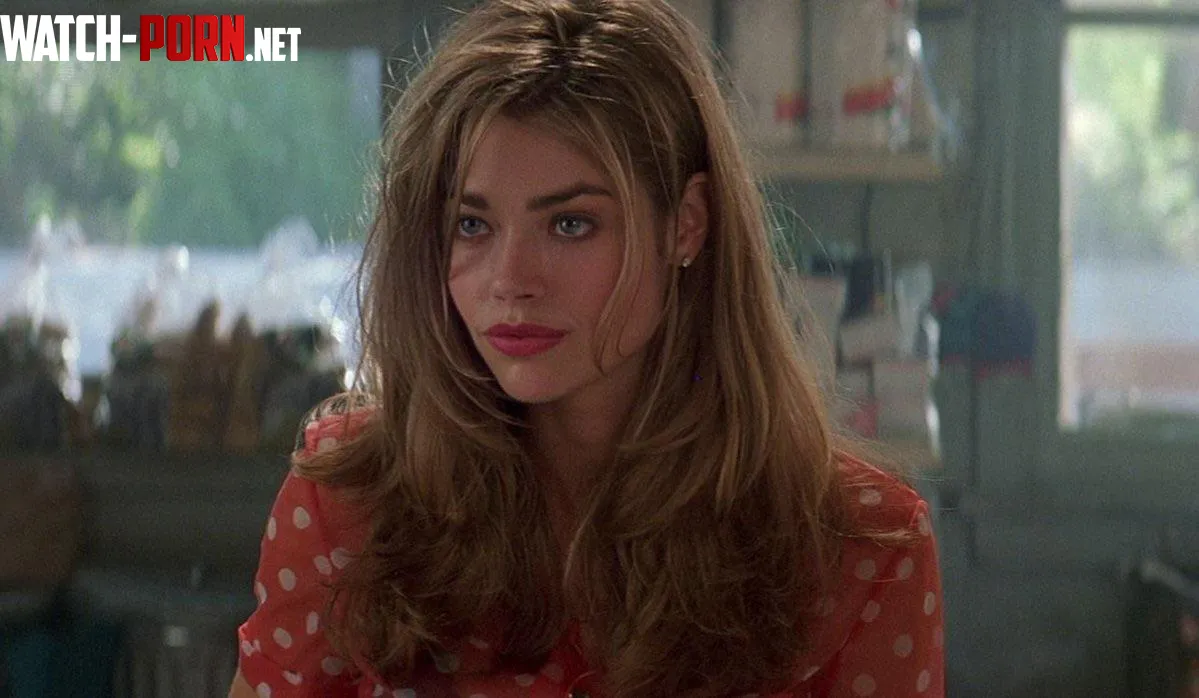 Denise Richards by ShutupNobodyCarez